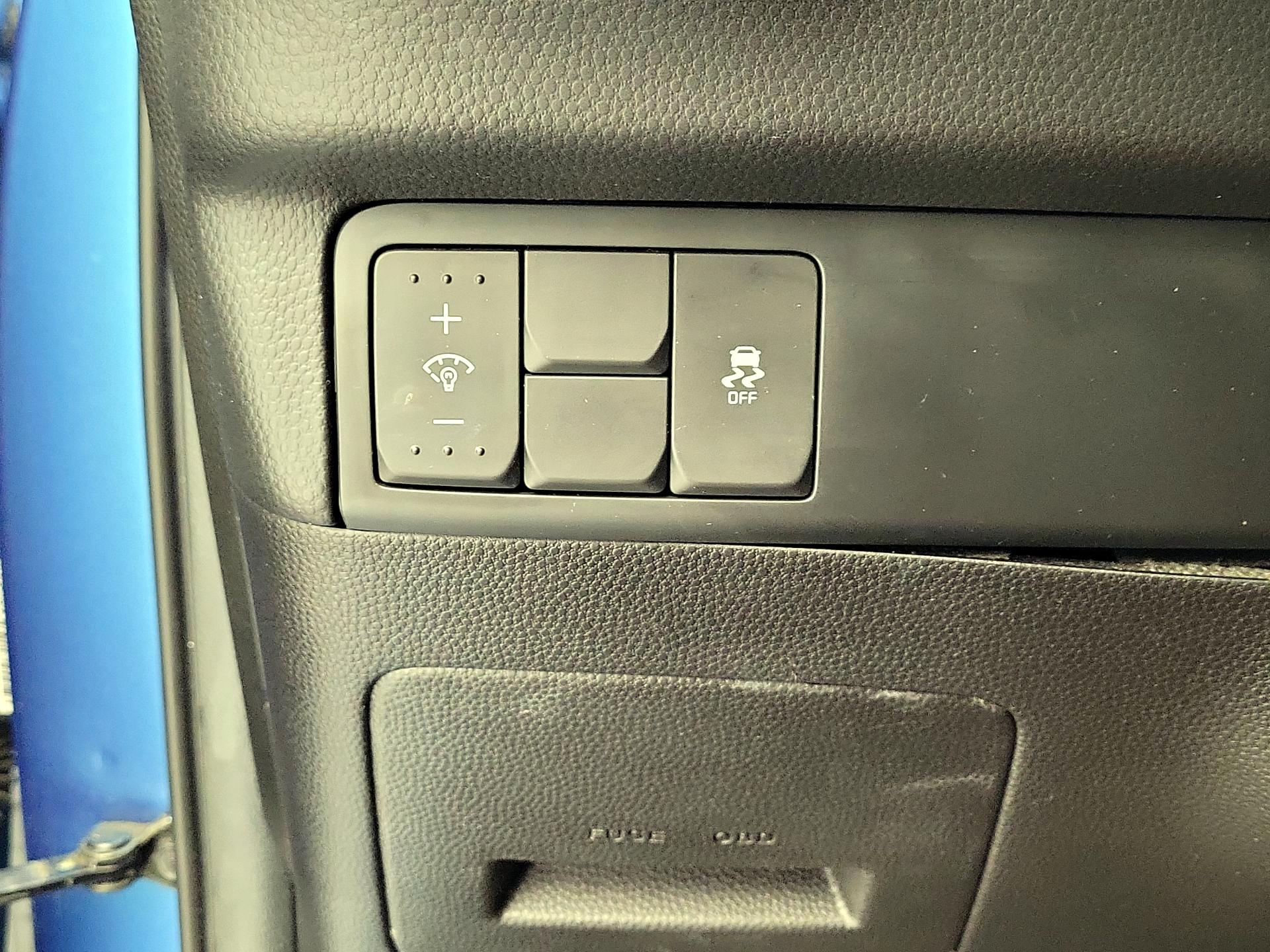 Thumbnail: 2016 Kia Soul - 13