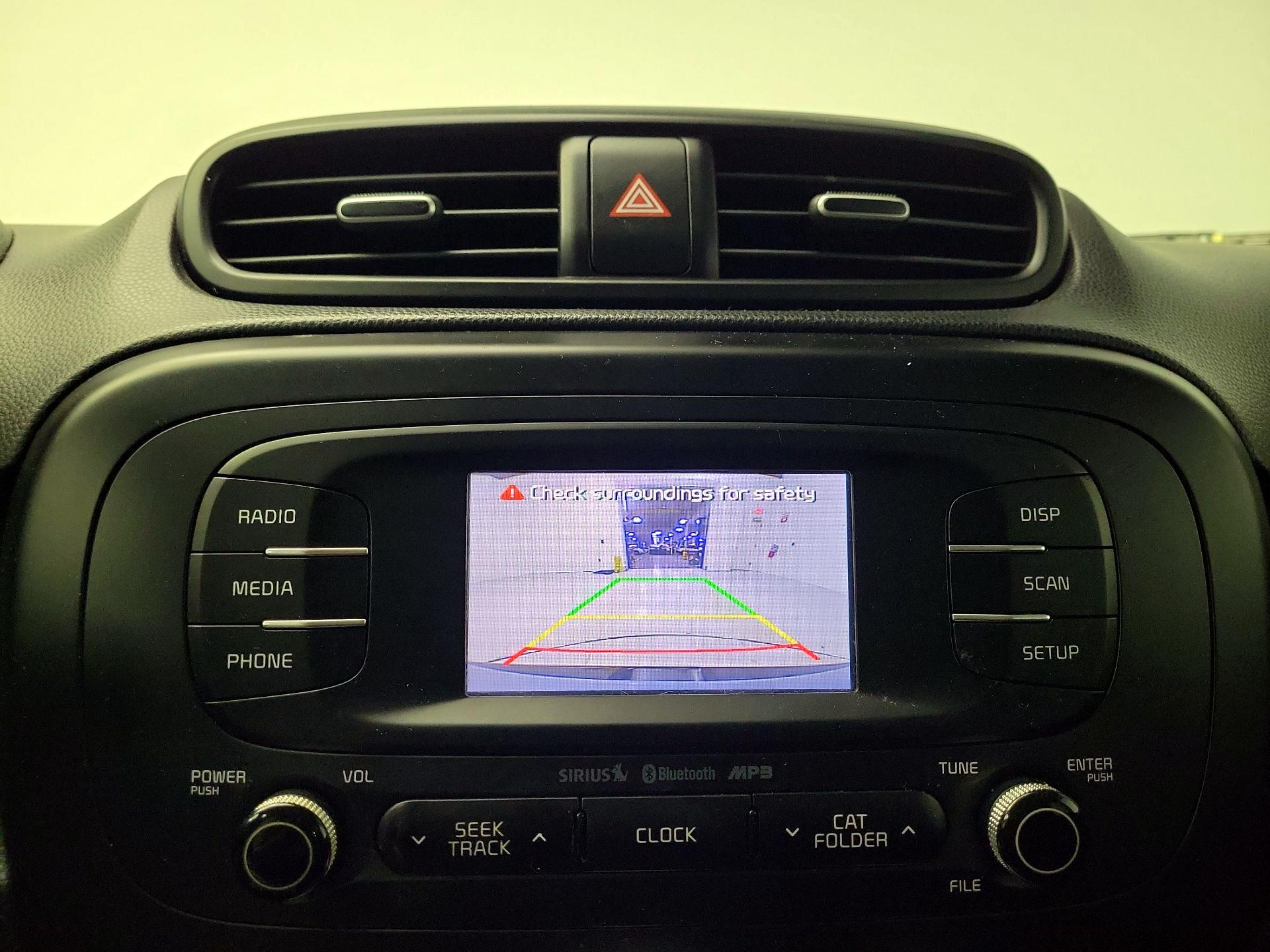 Thumbnail: 2016 Kia Soul - 14