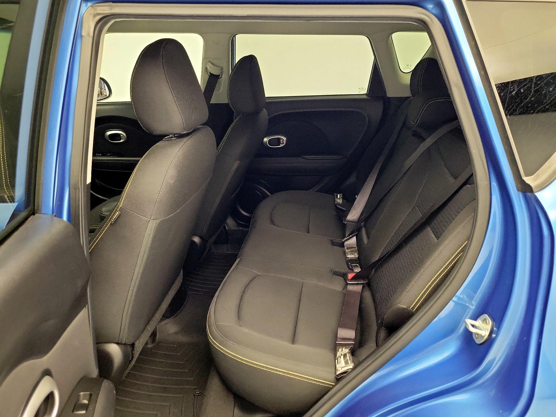 Thumbnail: 2016 Kia Soul - 19