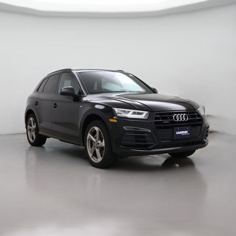 2020 Audi Q5 Titanium Premium Plus