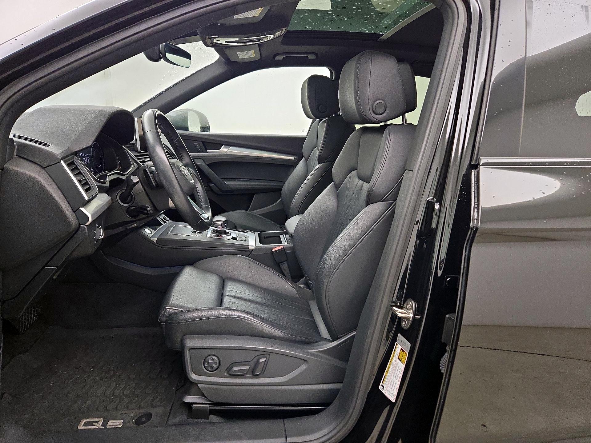 Thumbnail: 2020 Audi Q5 - 11