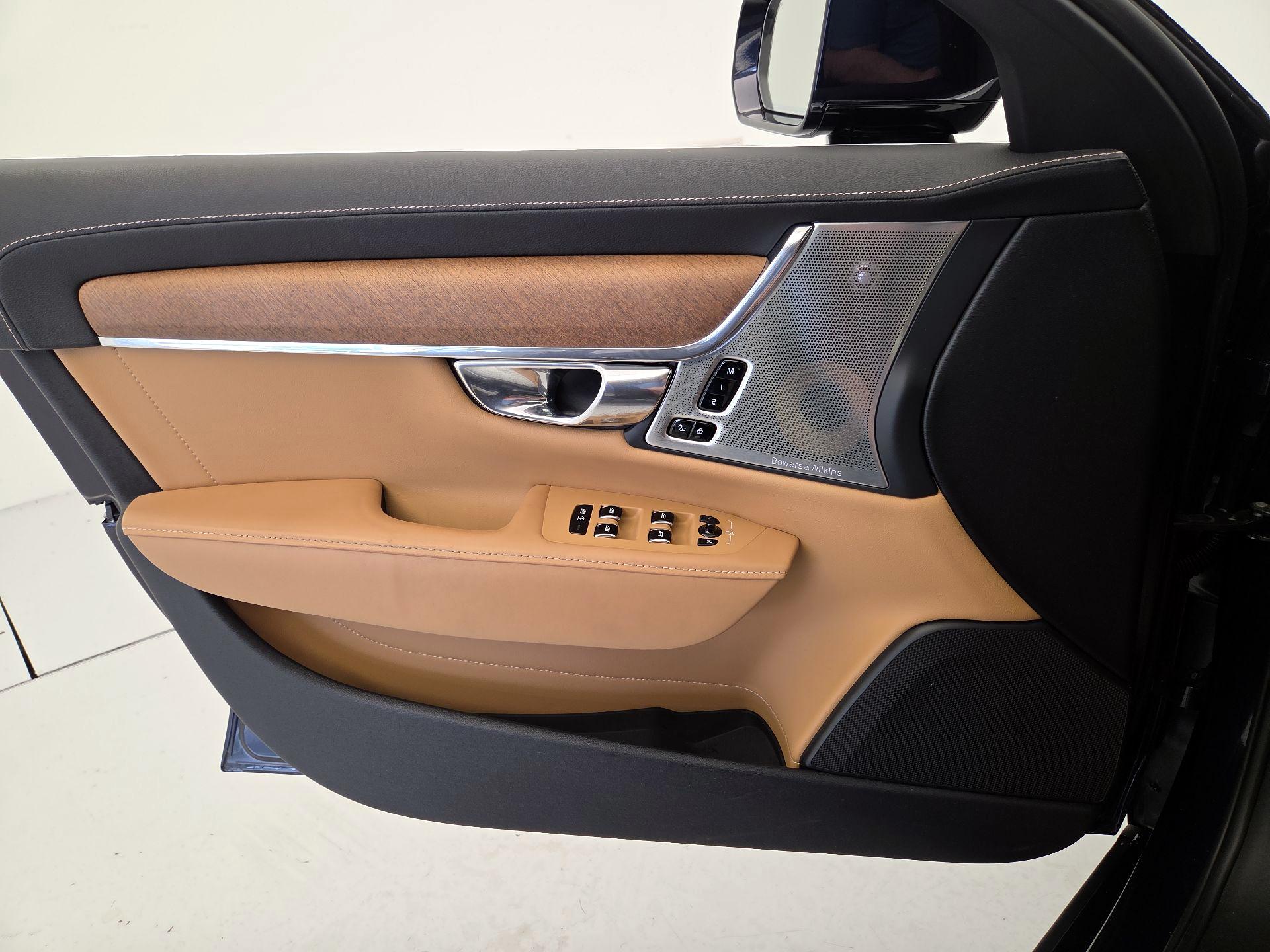 Thumbnail: 2019 Volvo S90 - 12