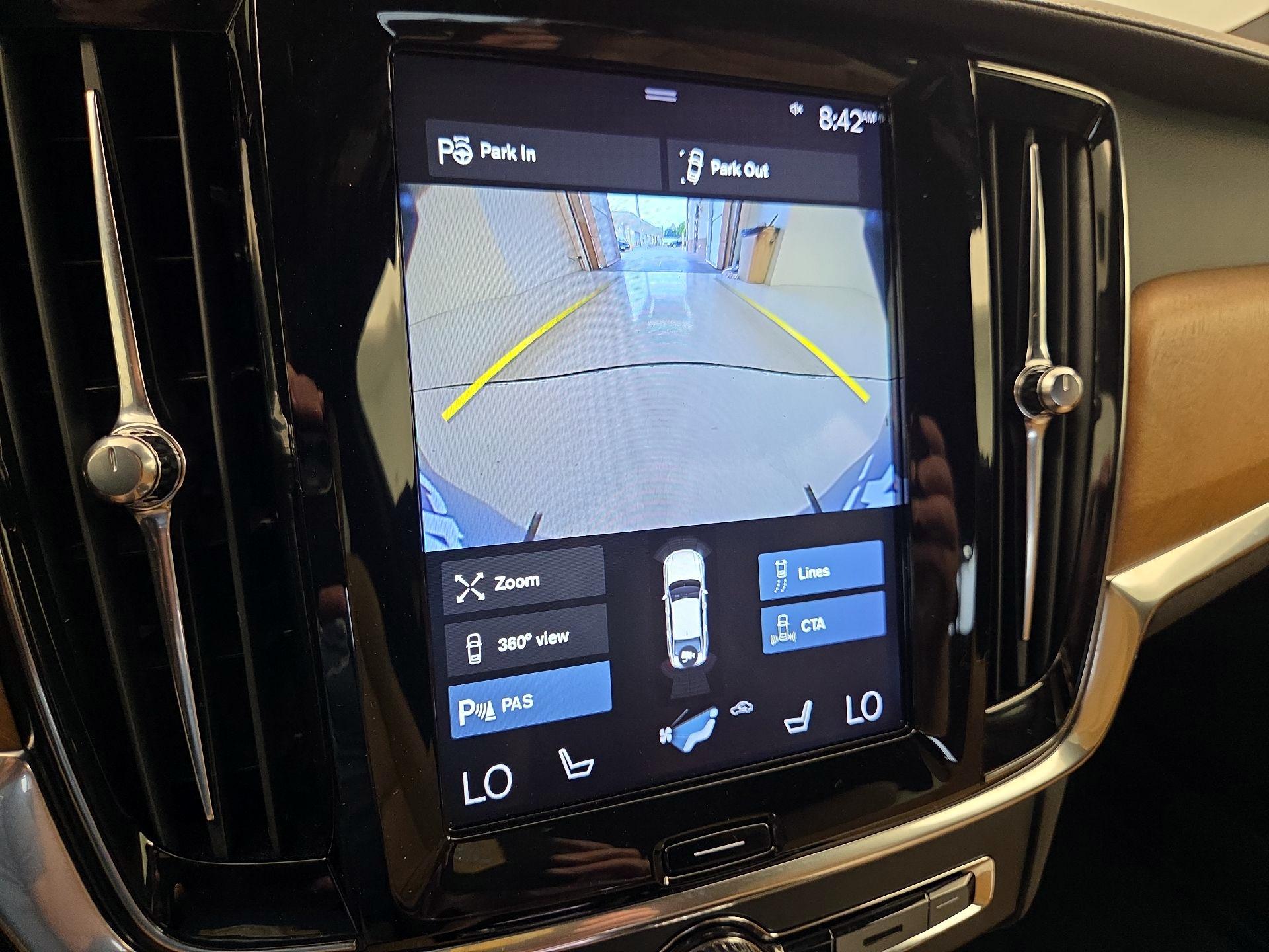 Thumbnail: 2019 Volvo S90 - 15