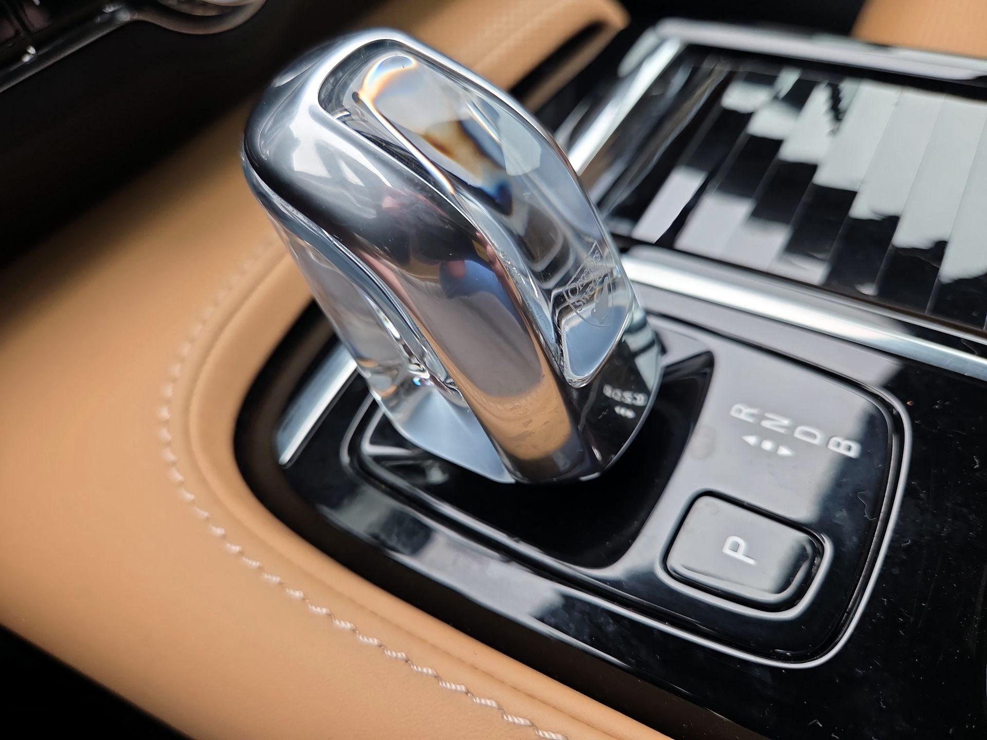 Thumbnail: 2019 Volvo S90 - 18