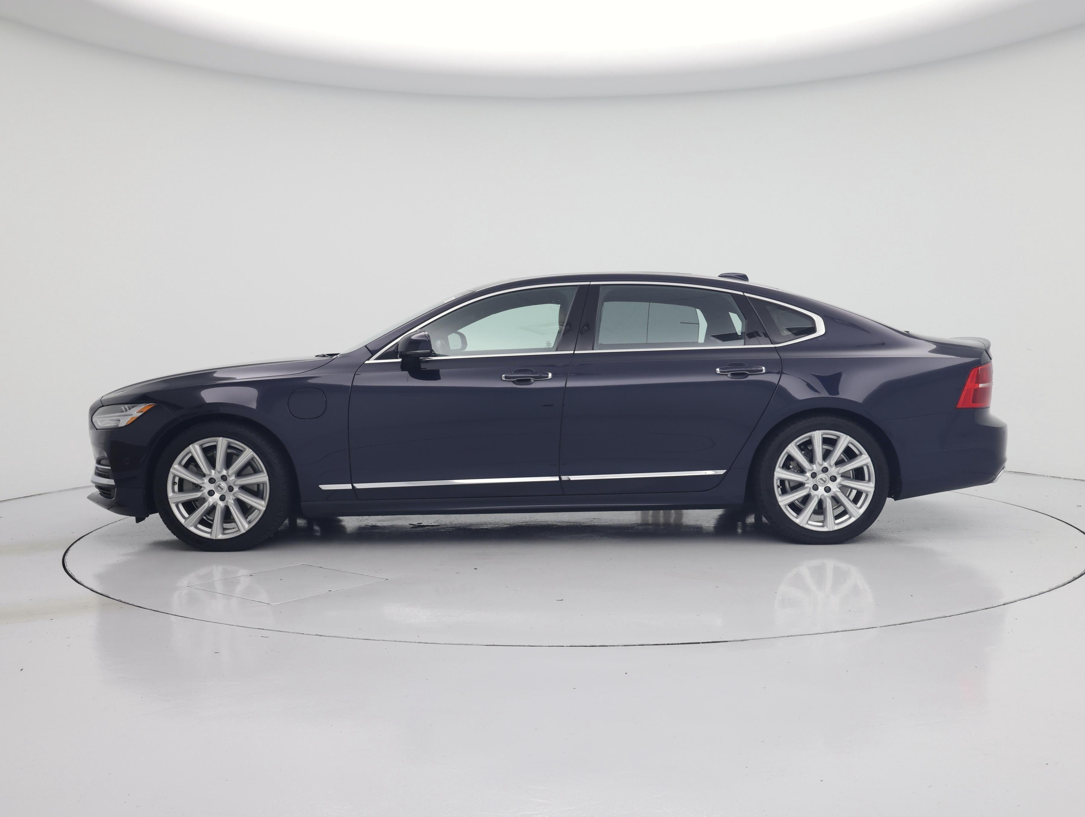 Thumbnail: 2019 Volvo S90 - 3