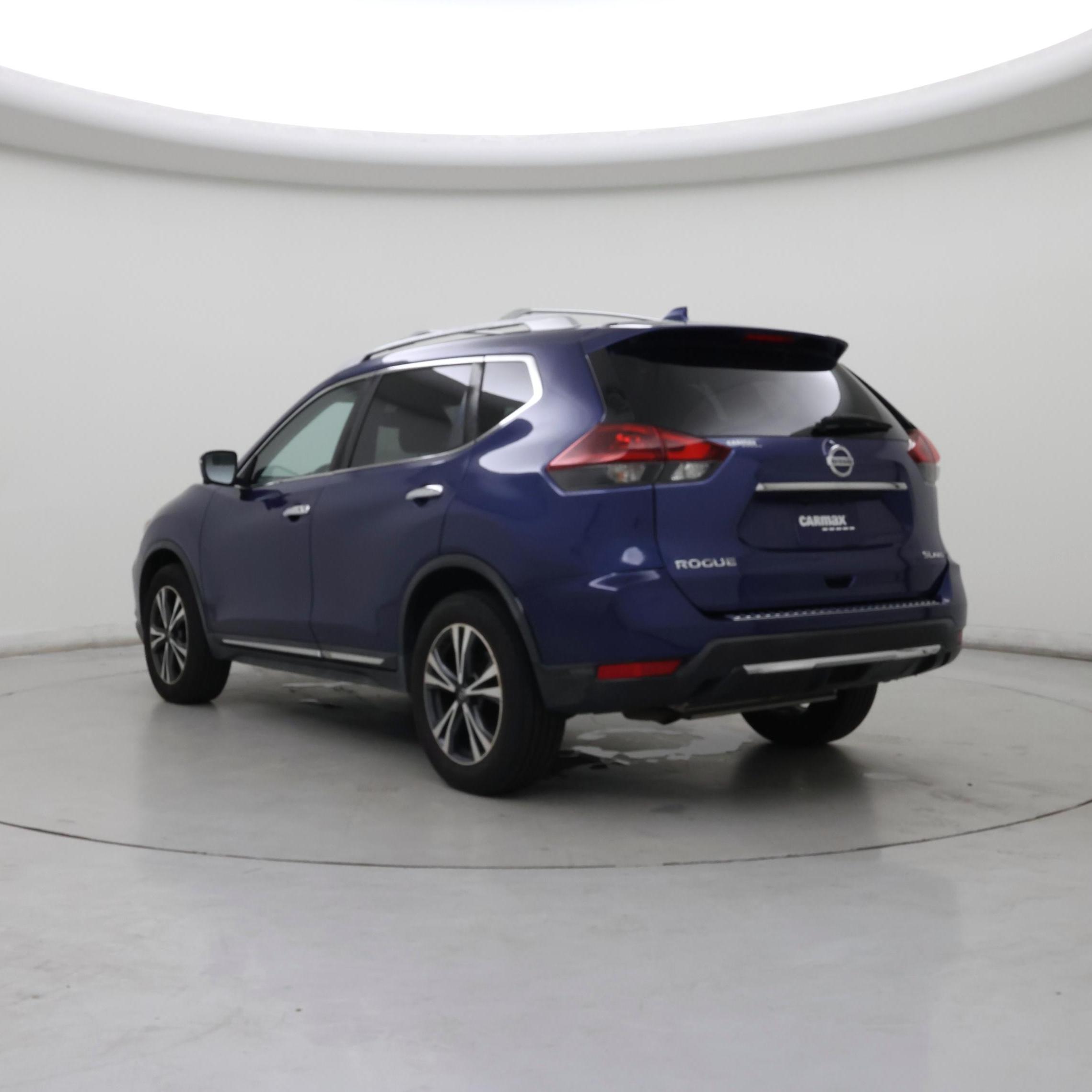 Thumbnail: 2017 Nissan Rogue - 2