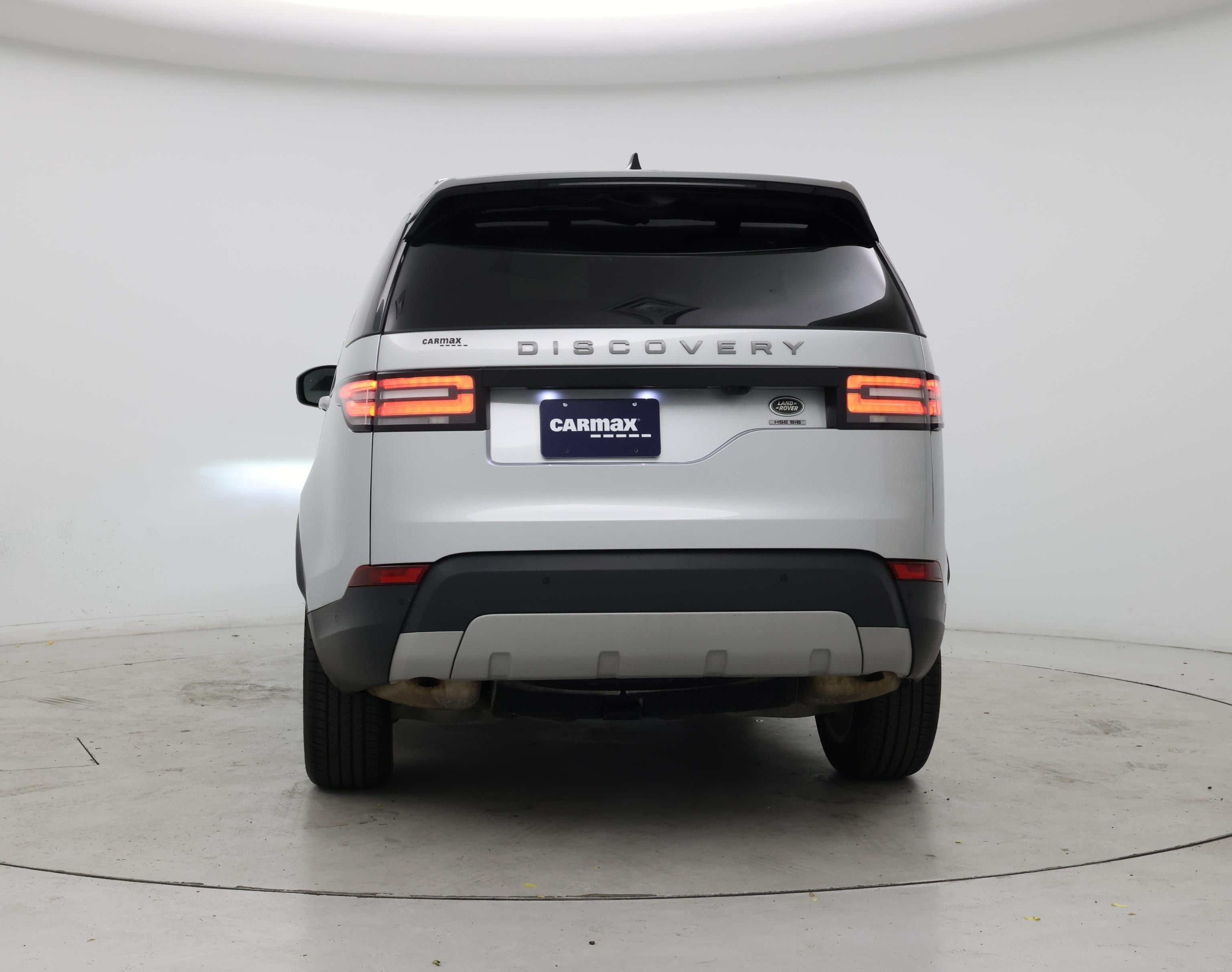 Thumbnail: 2019 Land Rover Discovery - 6