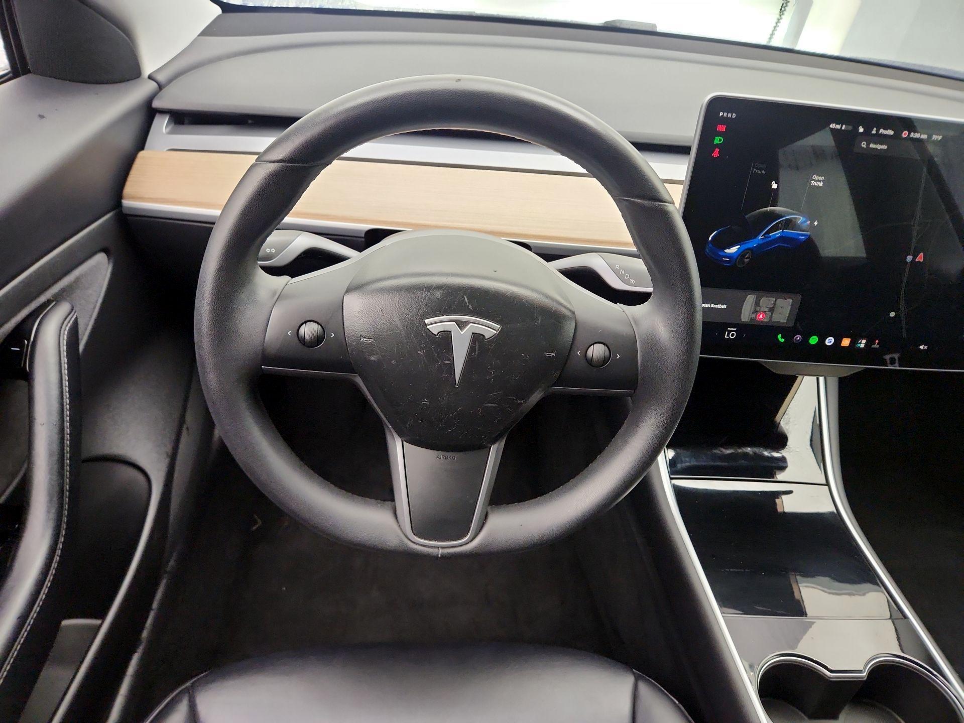 Thumbnail: 2020 Tesla Model 3 - 10