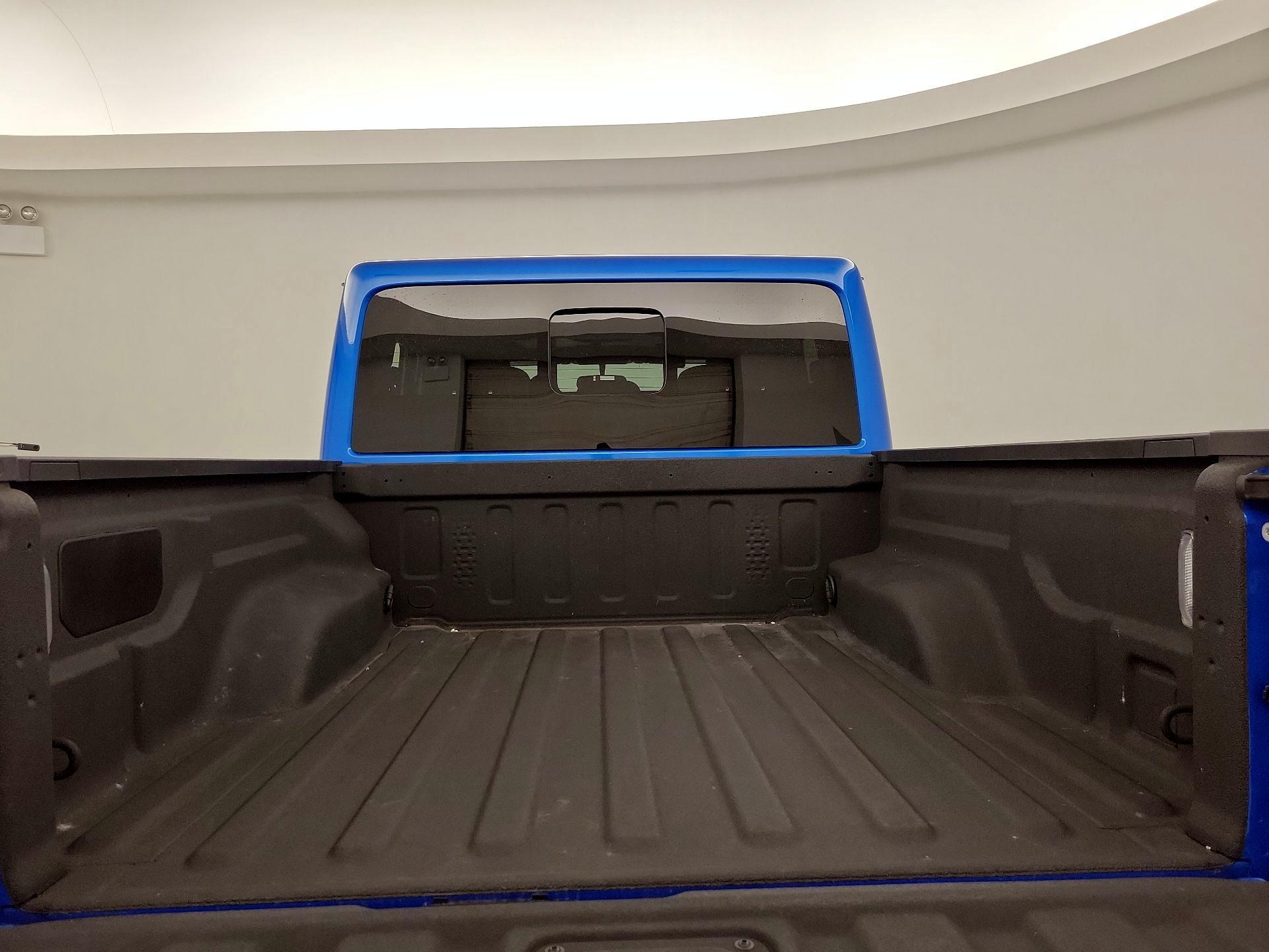 Thumbnail: 2025 Jeep Gladiator - 19