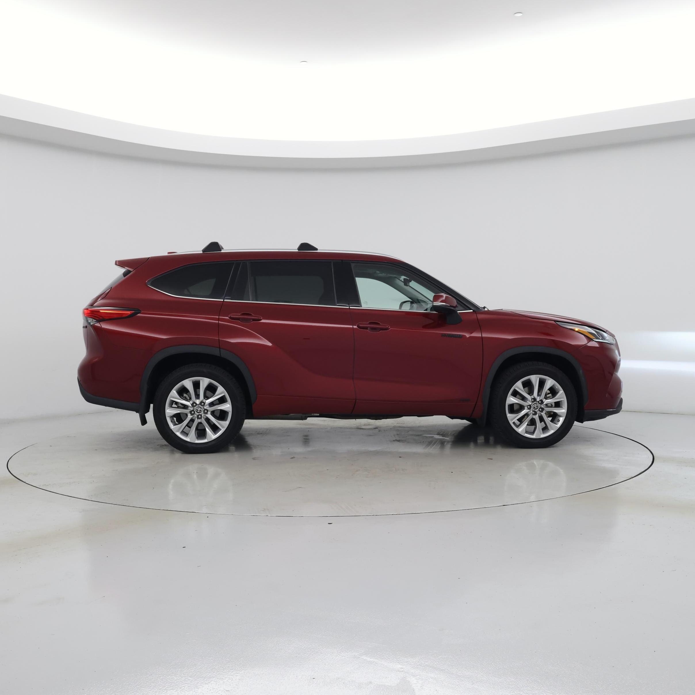 Thumbnail: 2021 Toyota Highlander - 7