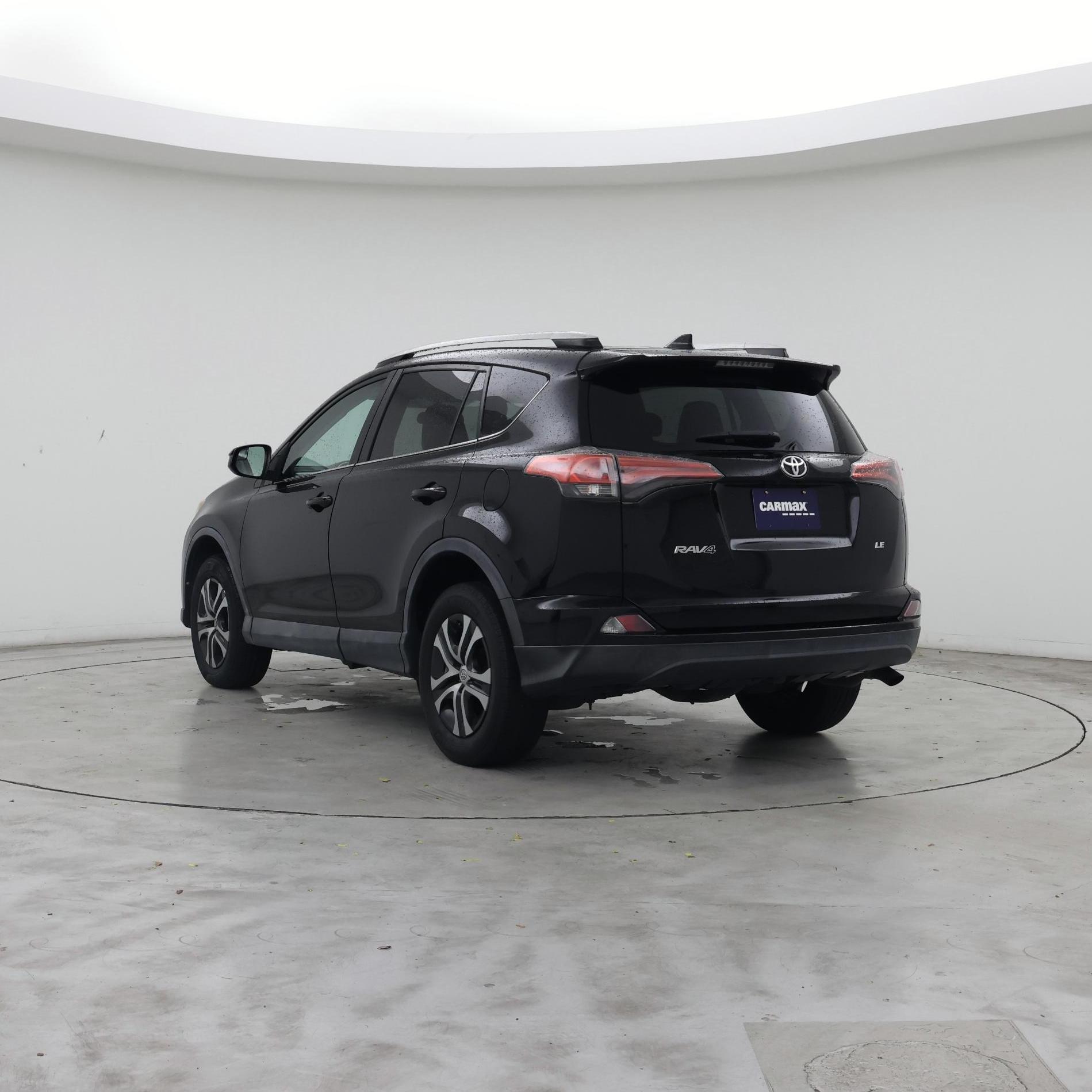 Thumbnail: 2016 Toyota RAV4 - 2