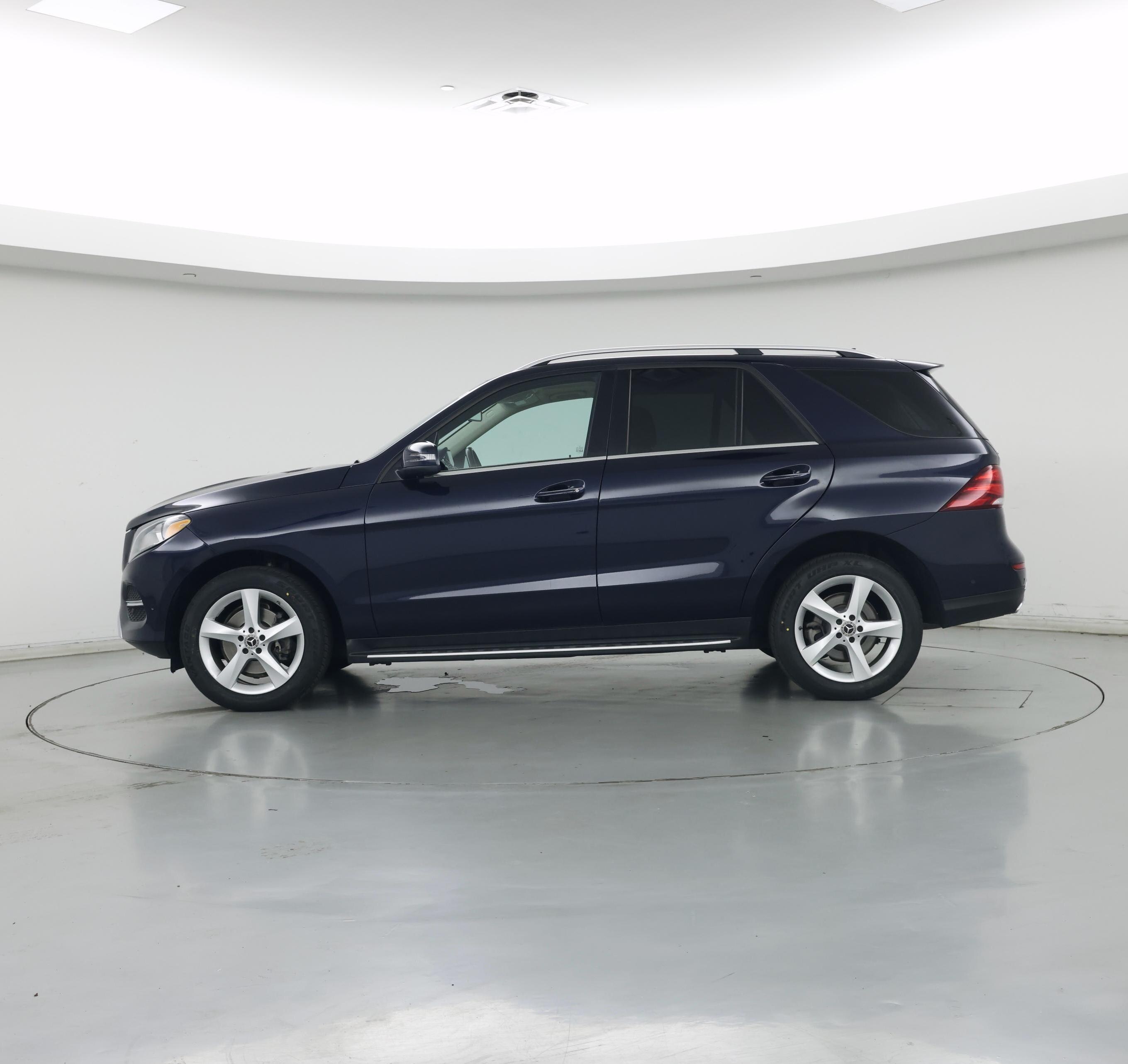 Thumbnail: 2018 Mercedes-Benz GLE - 3