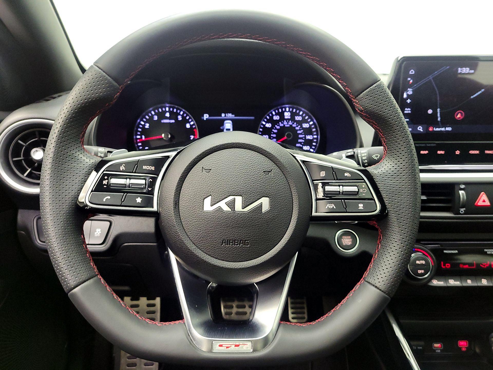 Thumbnail: 2023 Kia Forte - 10
