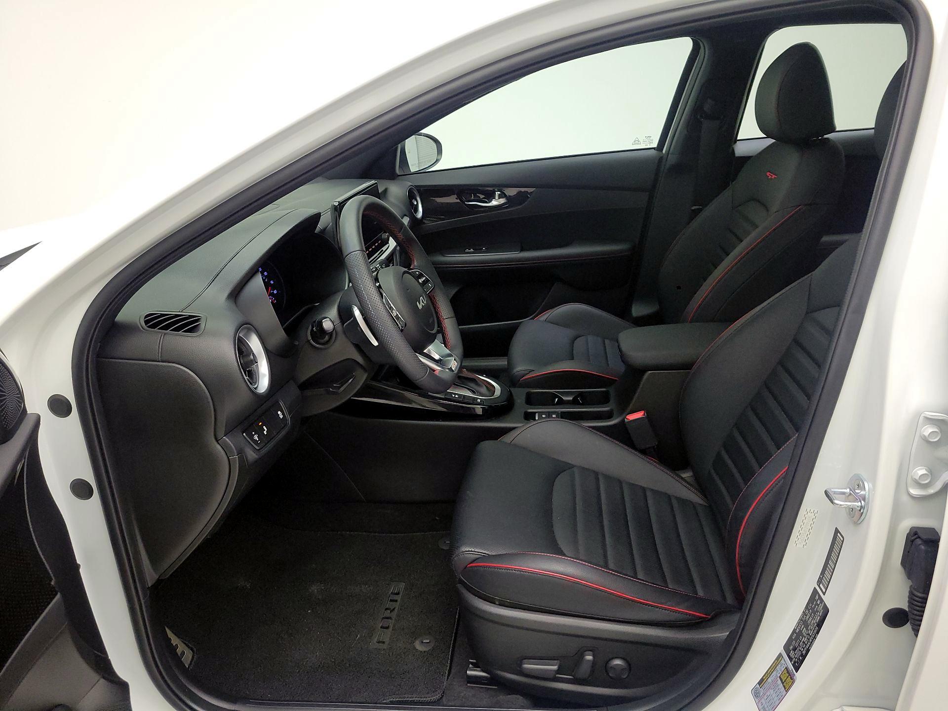 Thumbnail: 2023 Kia Forte - 11