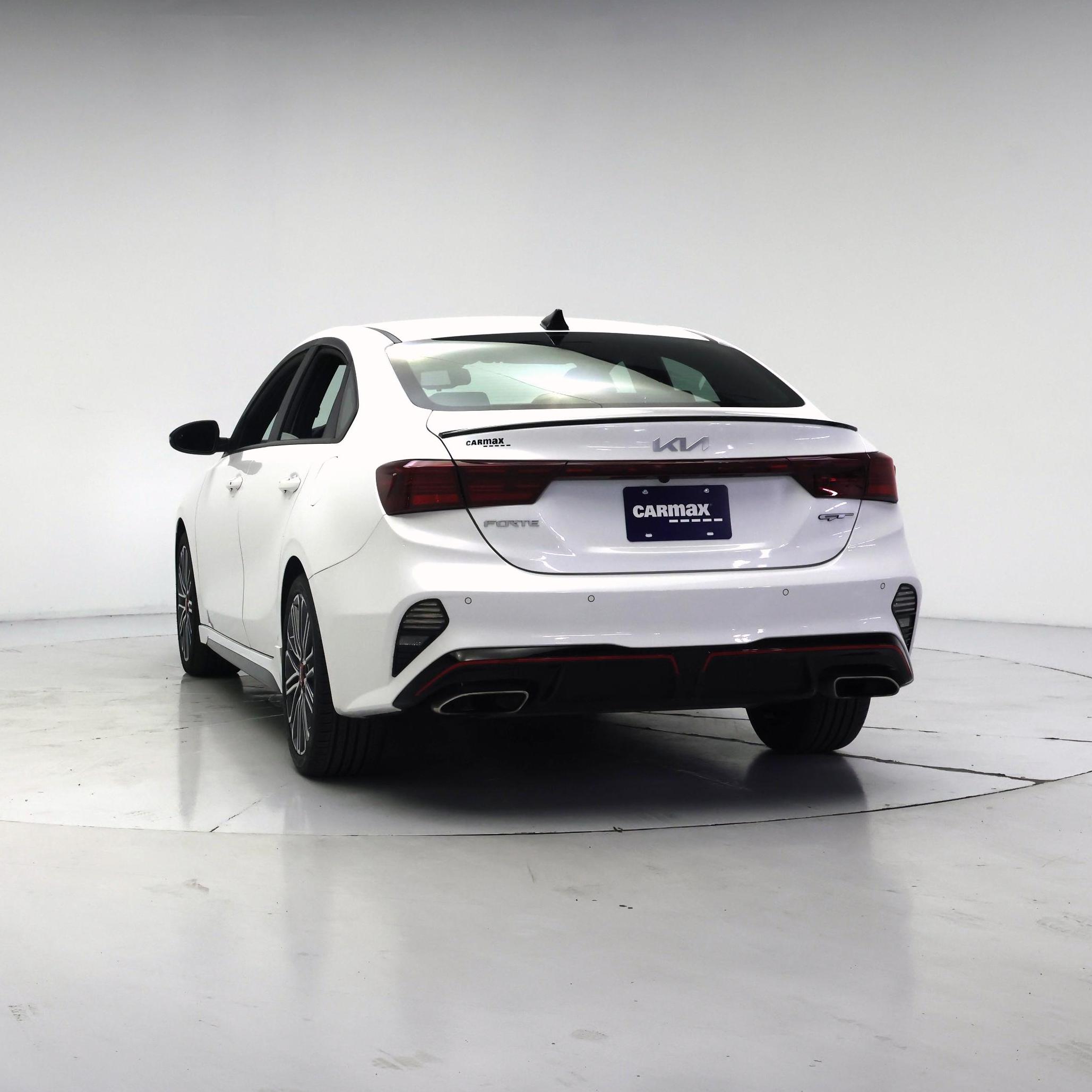 Thumbnail: 2023 Kia Forte - 6