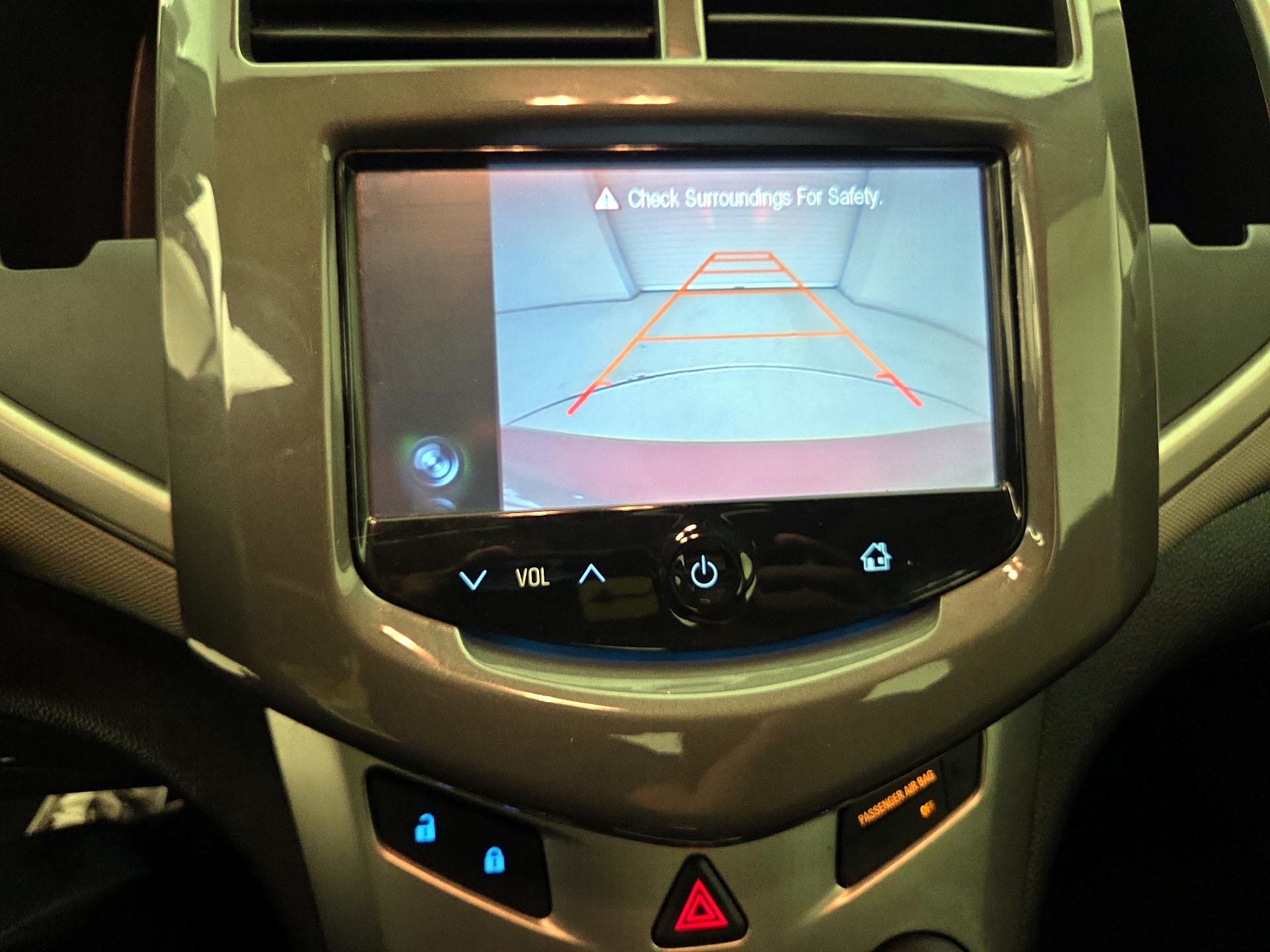 Thumbnail: 2015 Chevrolet Sonic - 14