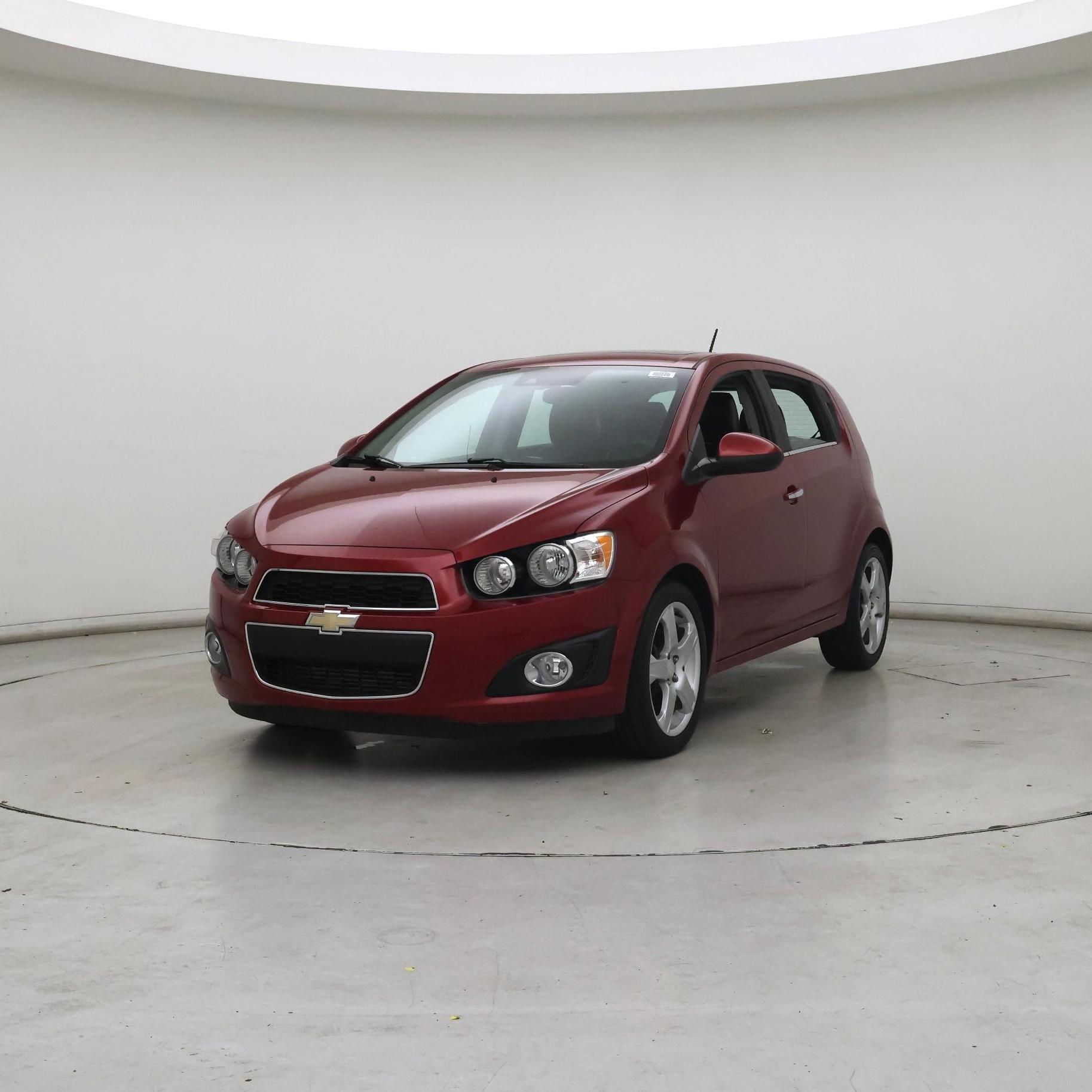 Thumbnail: 2015 Chevrolet Sonic - 4