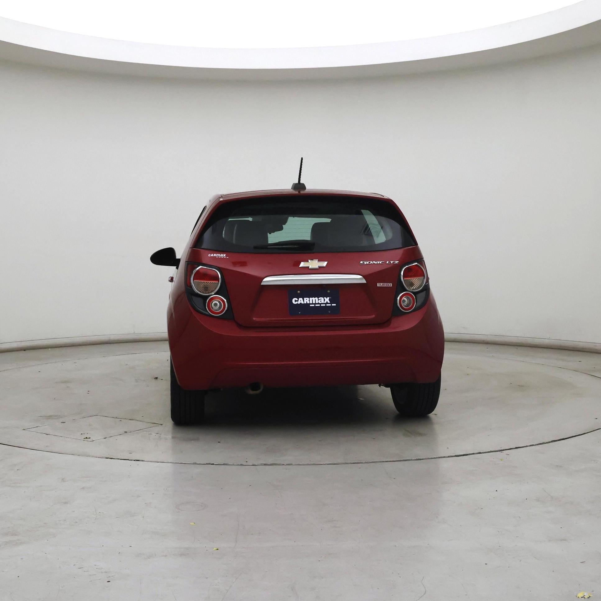 Thumbnail: 2015 Chevrolet Sonic - 6