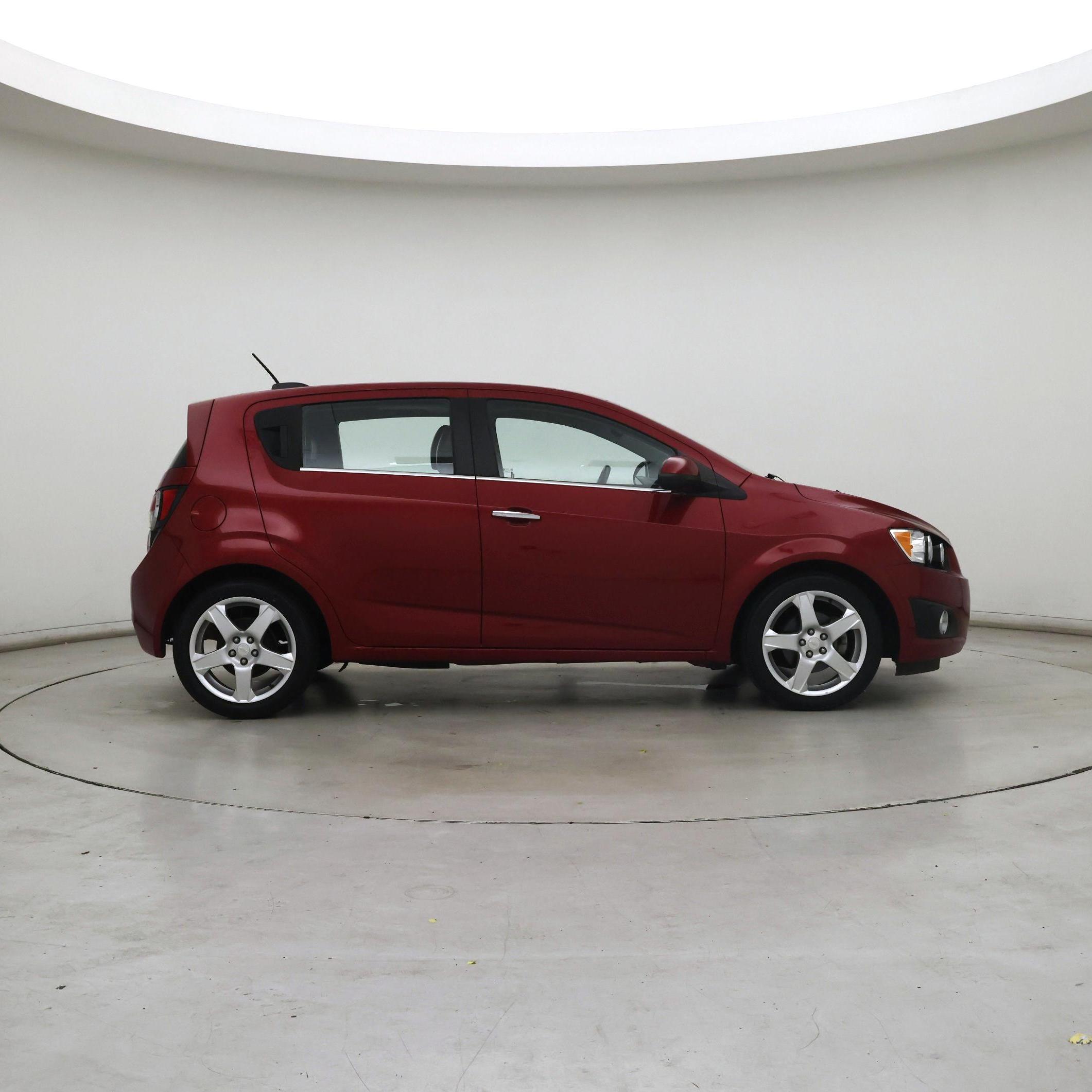 Thumbnail: 2015 Chevrolet Sonic - 7