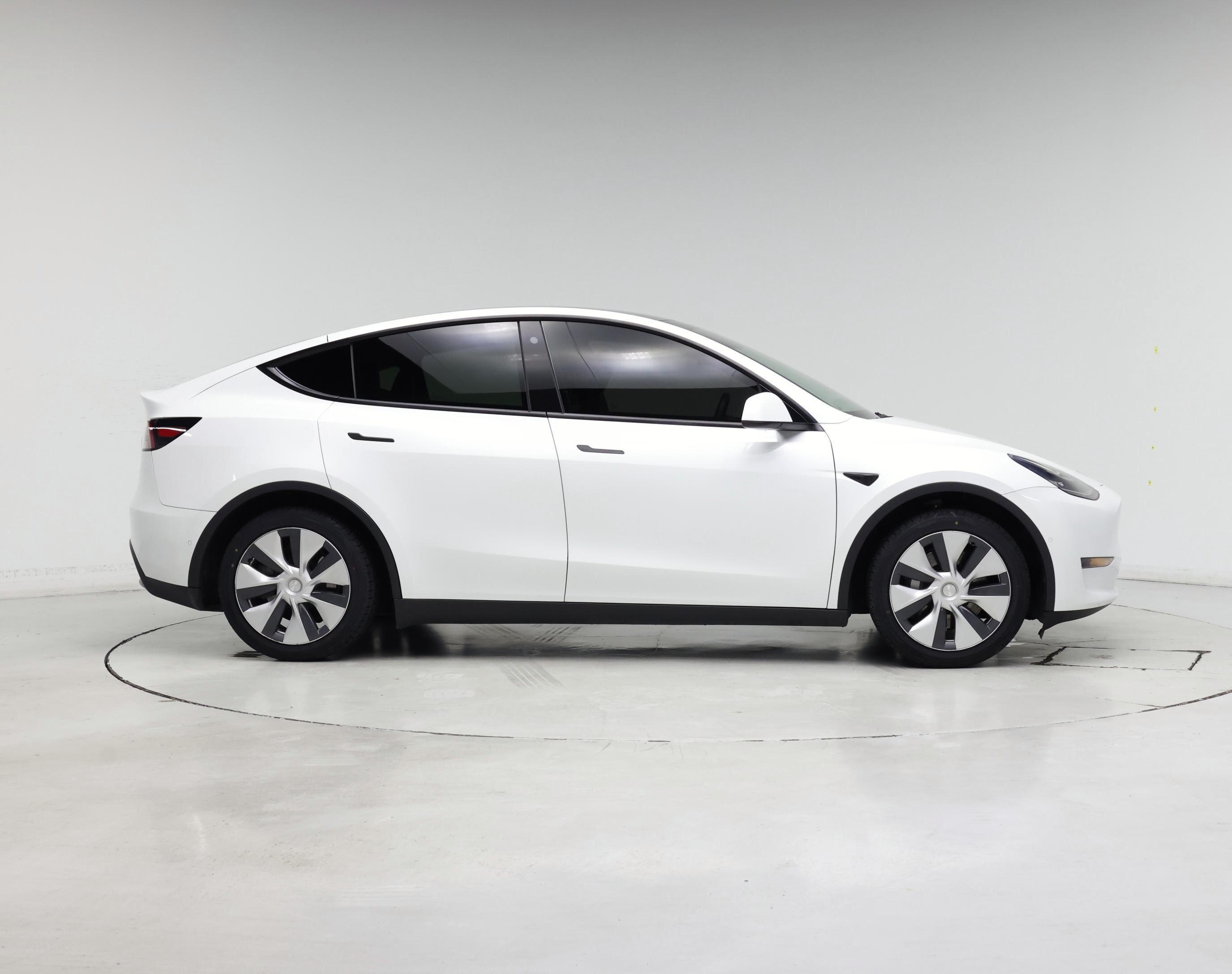 Thumbnail: 2021 Tesla Model Y - 7