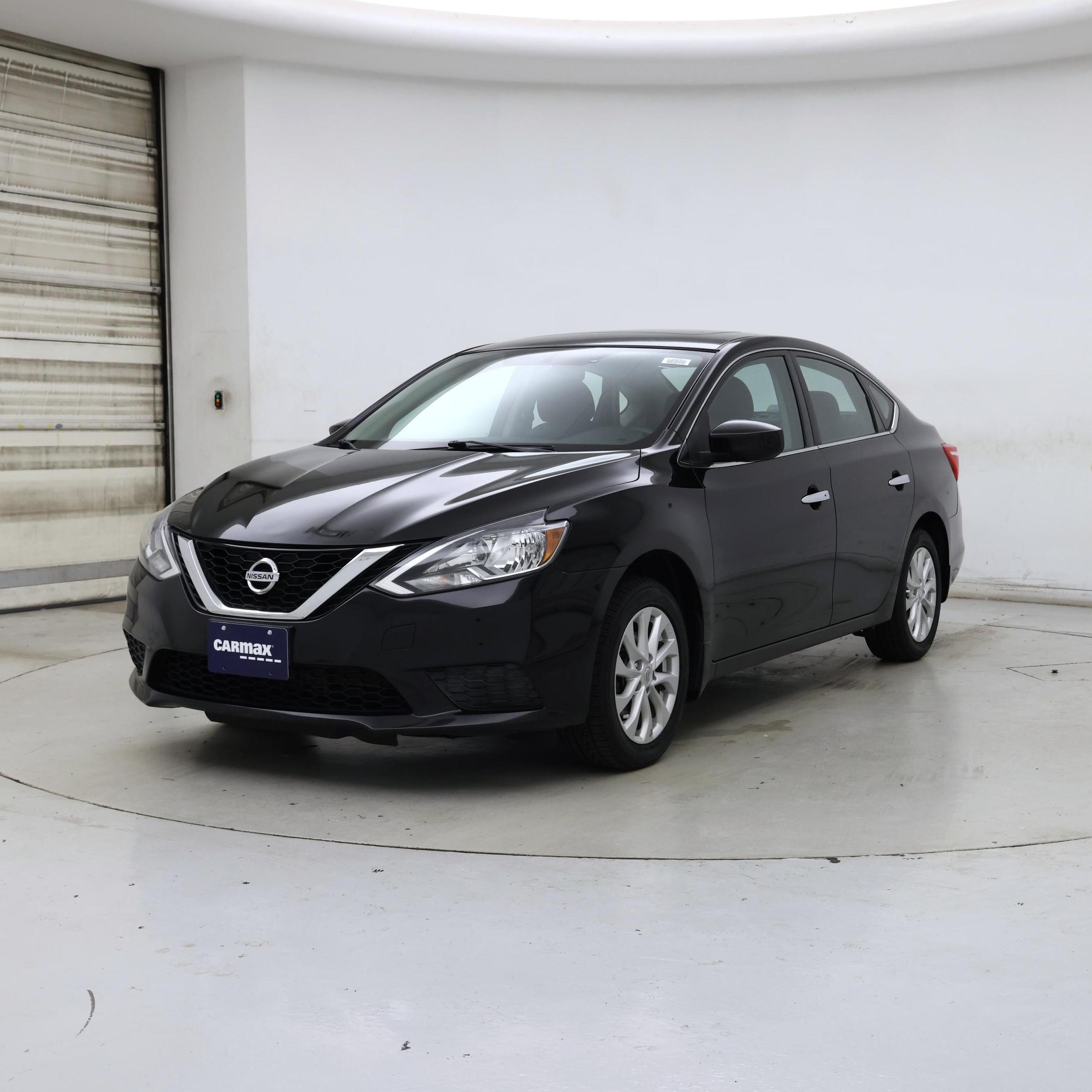 Thumbnail: 2017 Nissan Sentra - 4