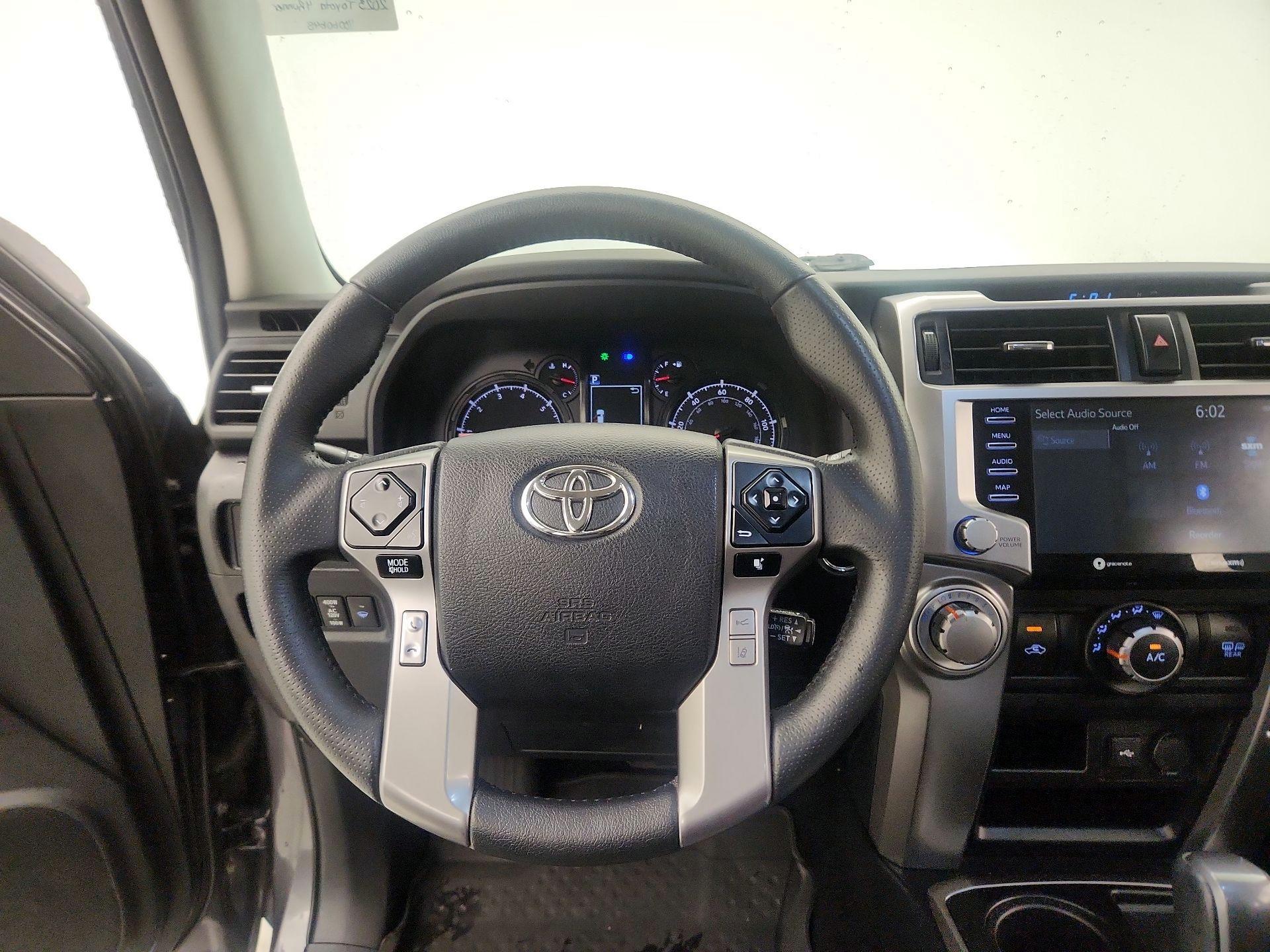 Thumbnail: 2023 Toyota 4Runner - 10