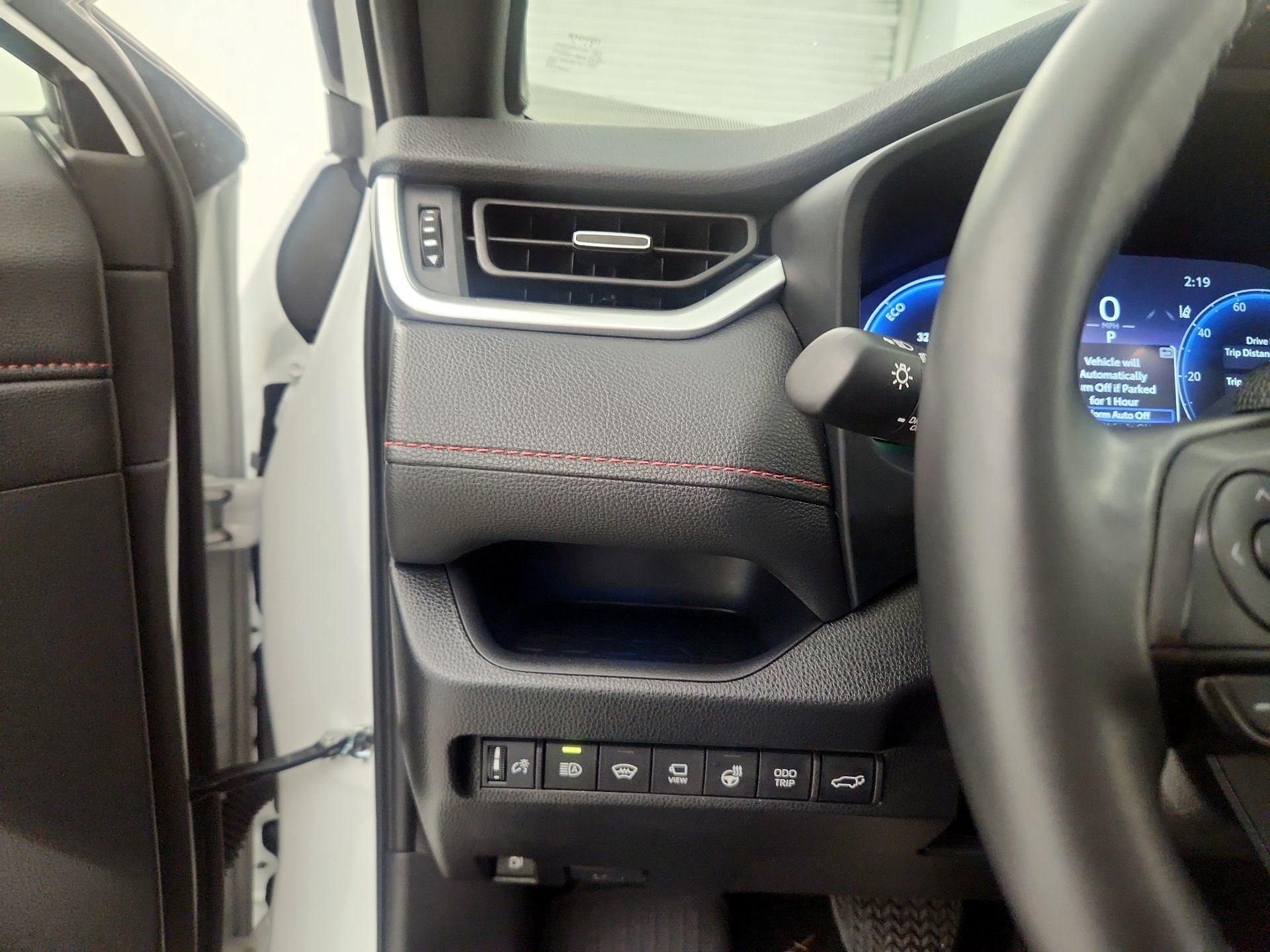Thumbnail: 2024 Toyota RAV4 - 13