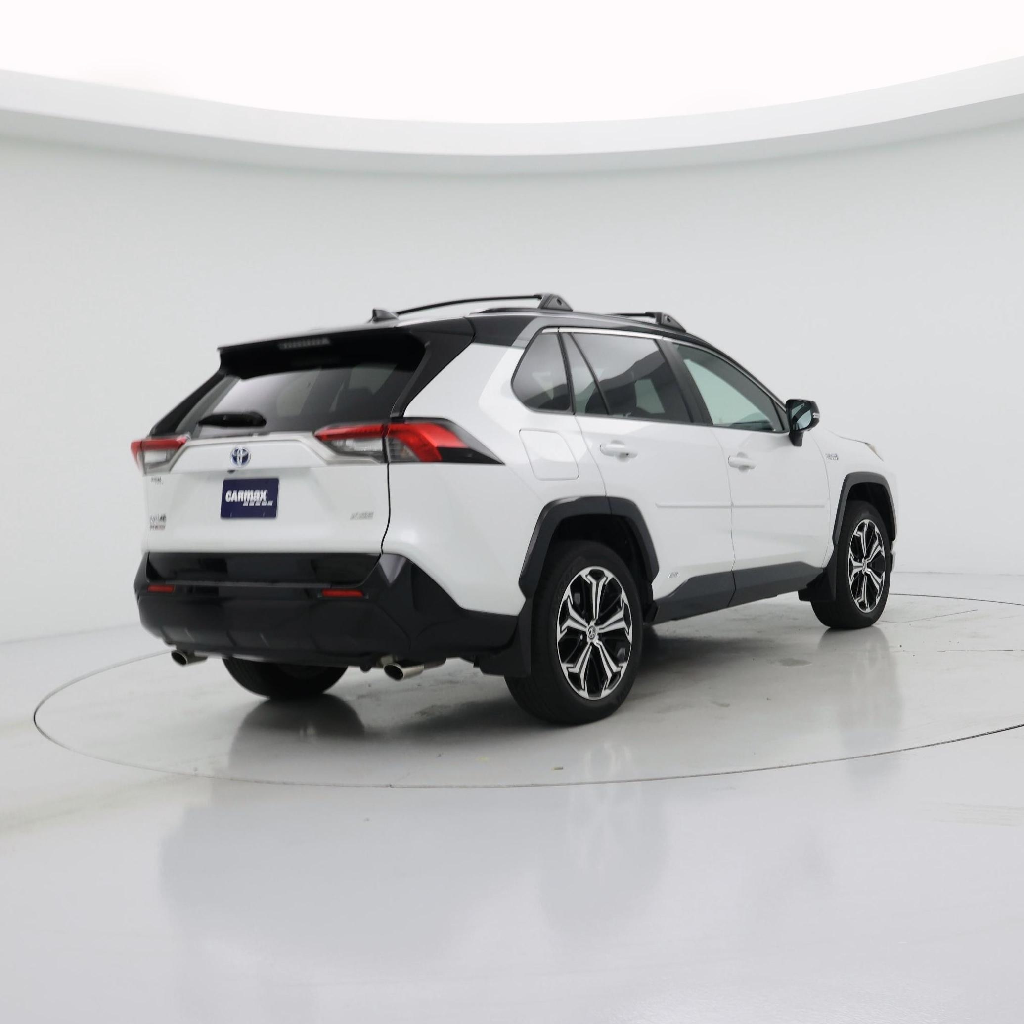 Thumbnail: 2024 Toyota RAV4 - 8