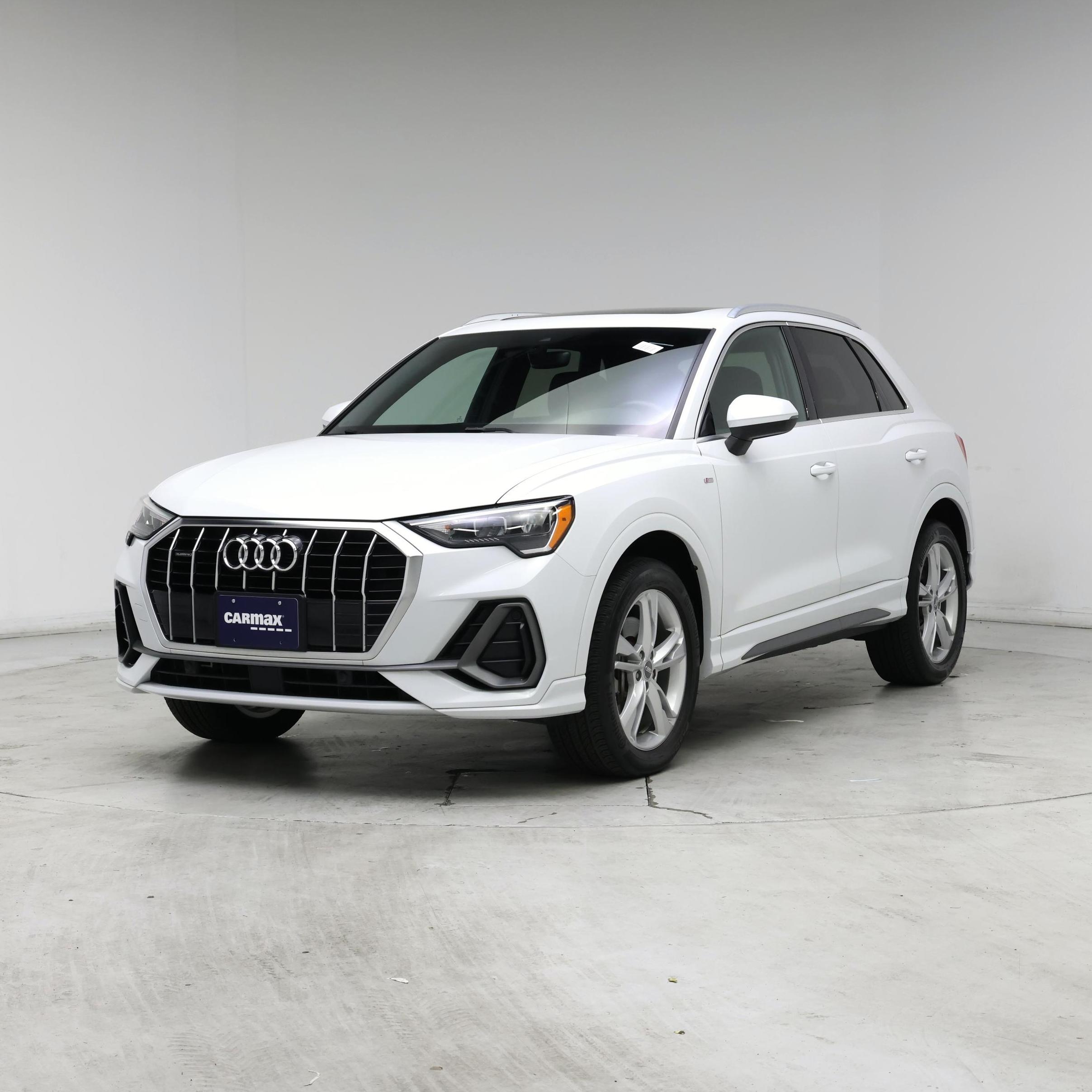 Thumbnail: 2020 Audi Q3 - 4