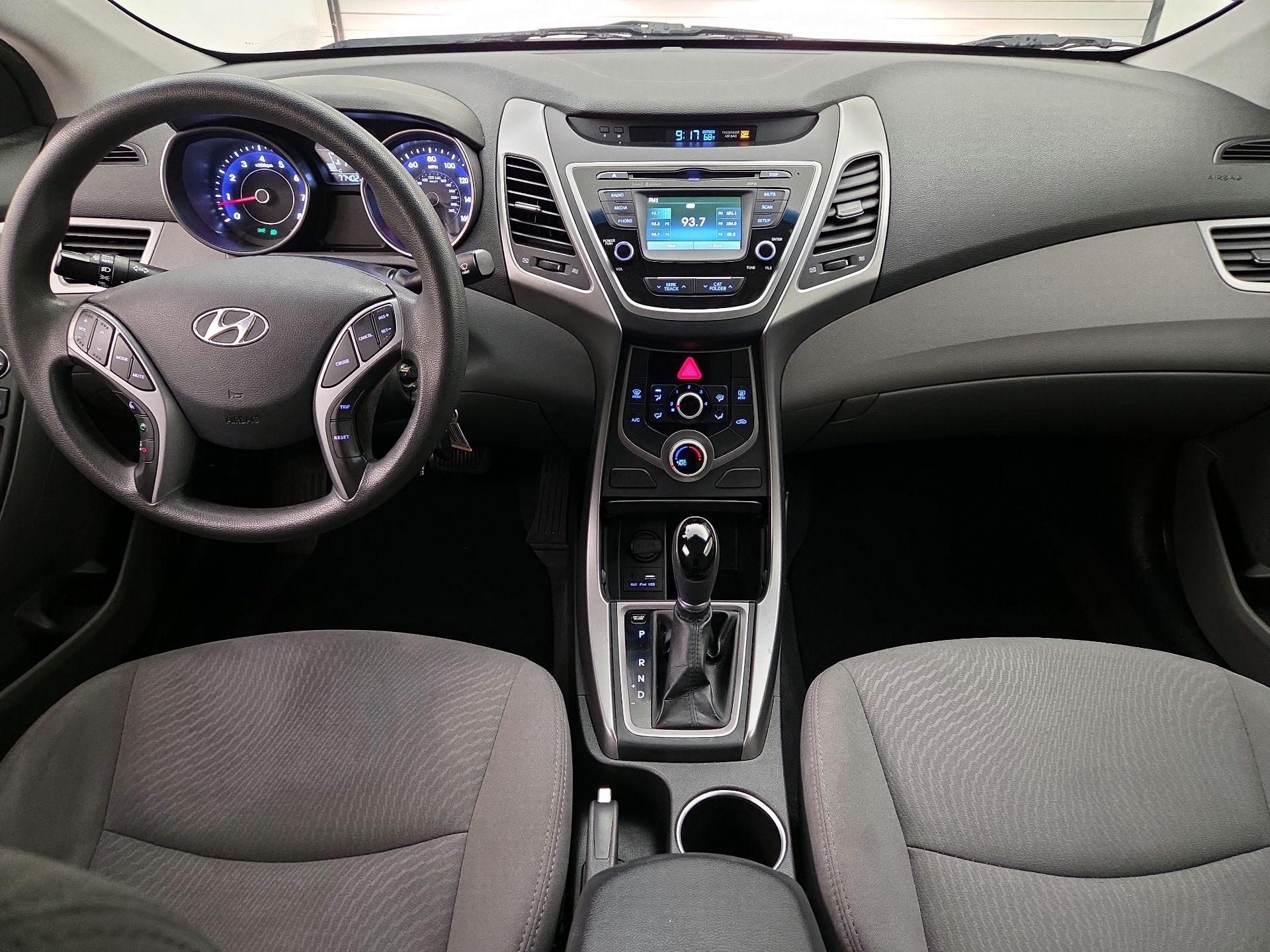 Thumbnail: 2016 Hyundai Elantra - 9