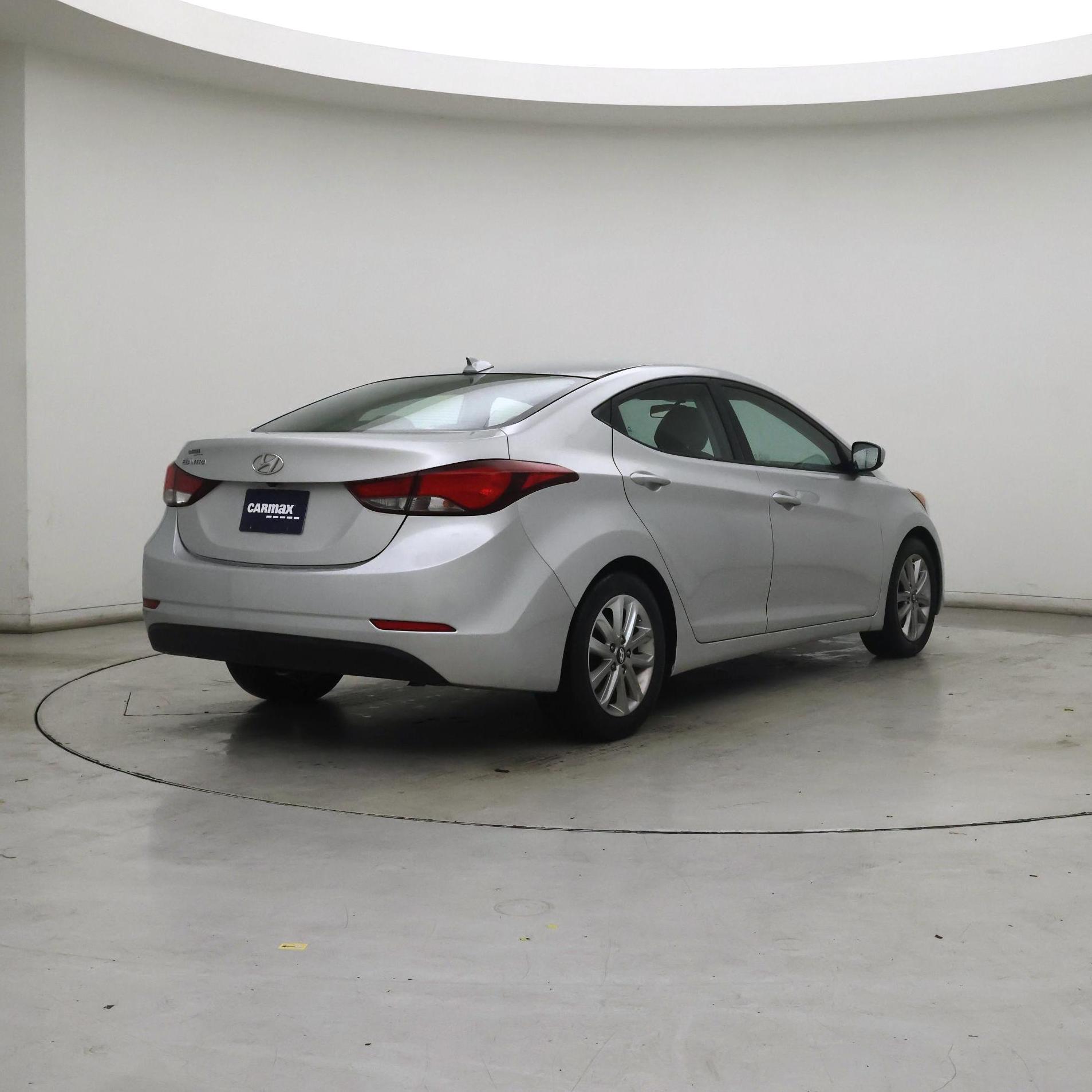 Thumbnail: 2016 Hyundai Elantra - 8