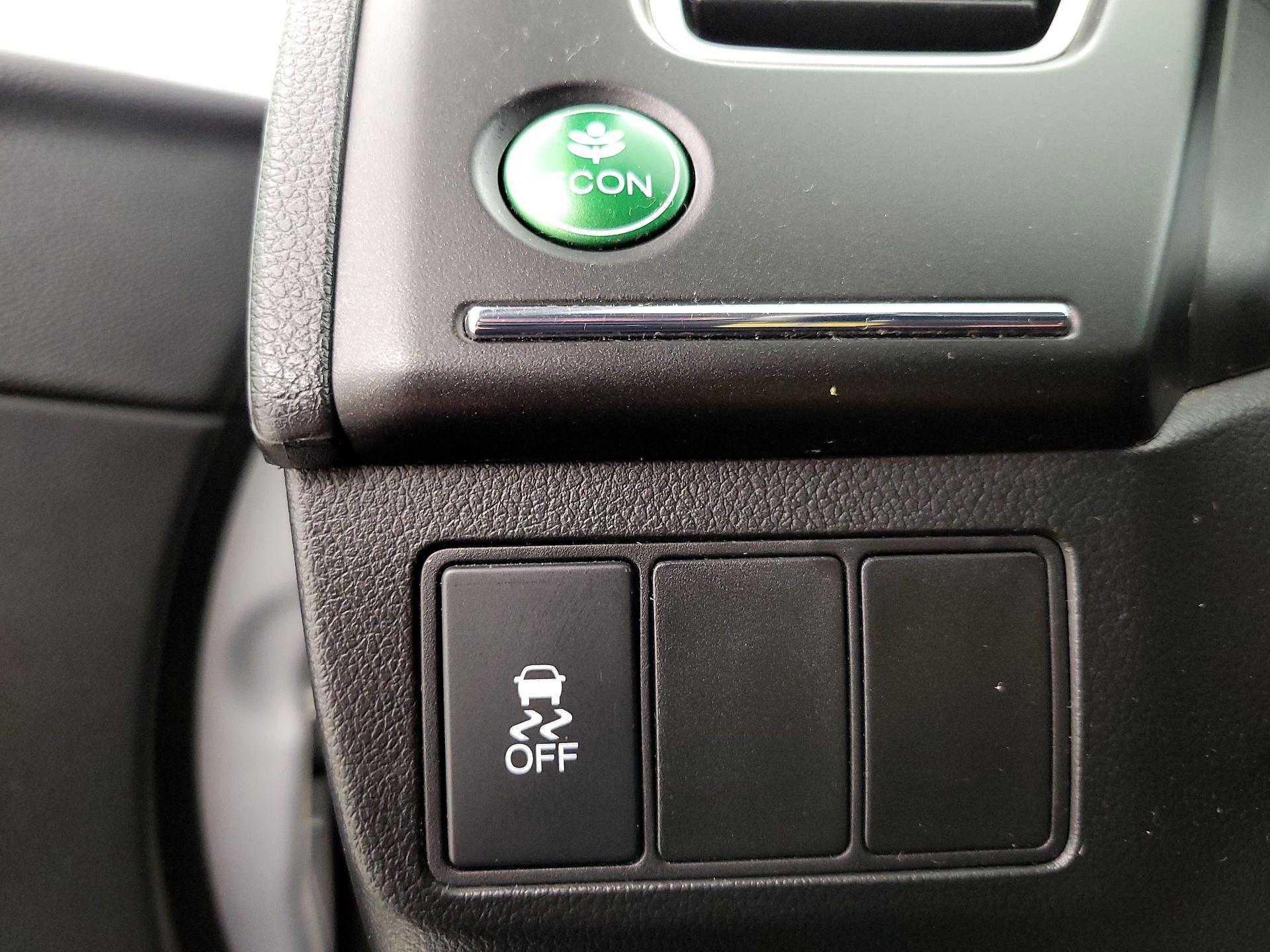 Thumbnail: 2015 Honda Civic - 13