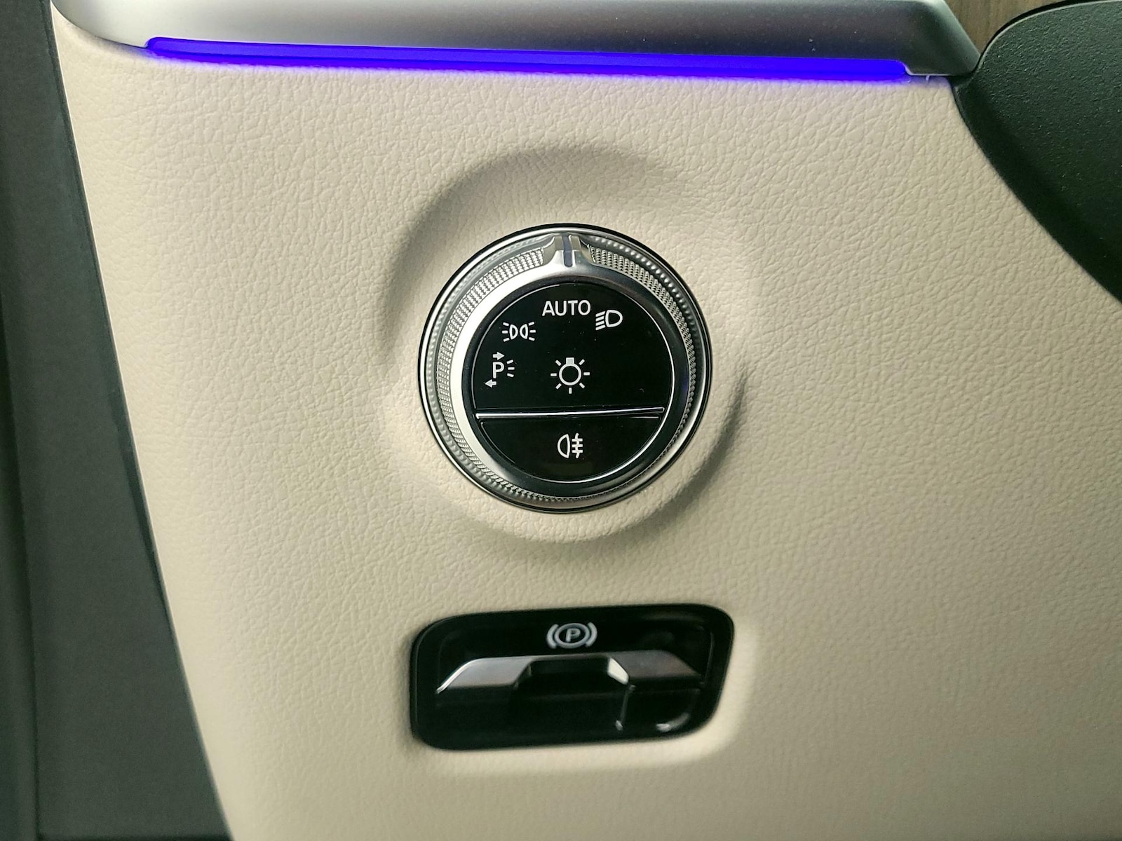 2023 Mercedes-Benz C-Class Sedan C 300 - Photo 14