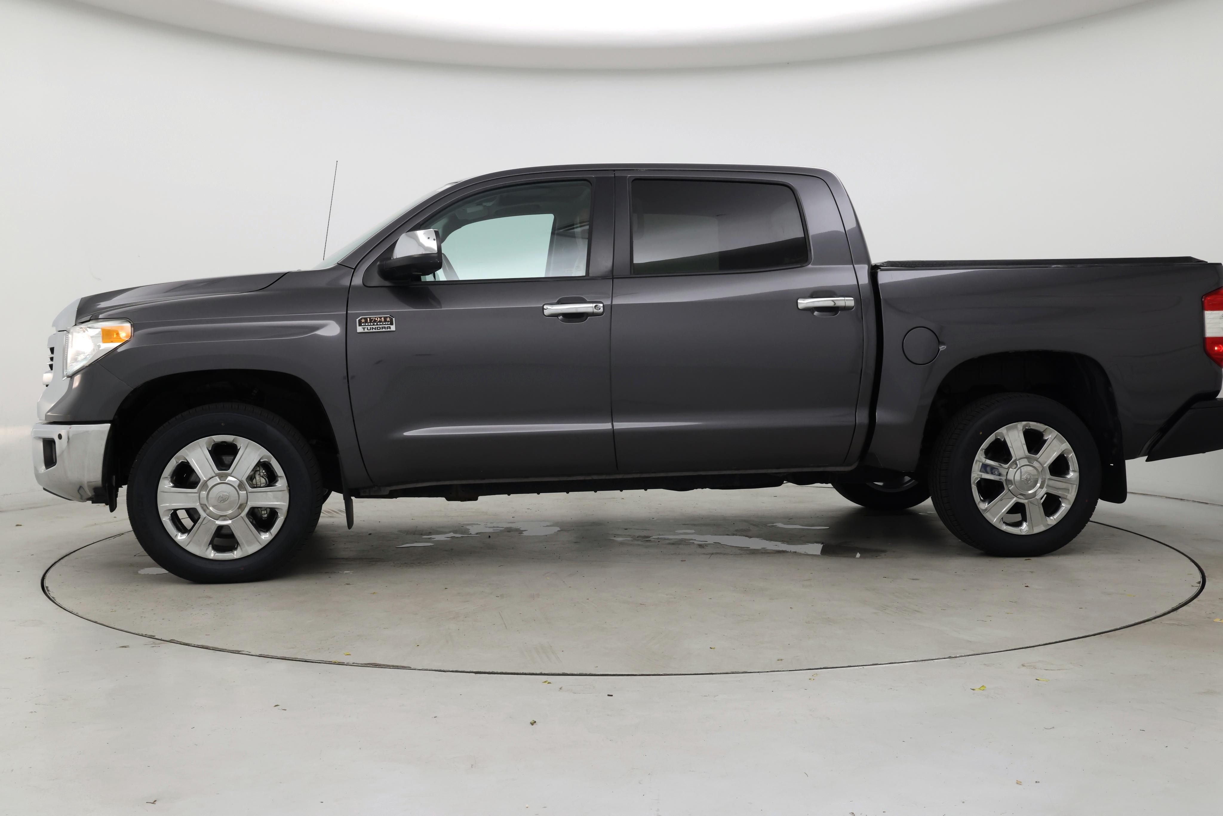 Thumbnail: 2016 Toyota Tundra - 3