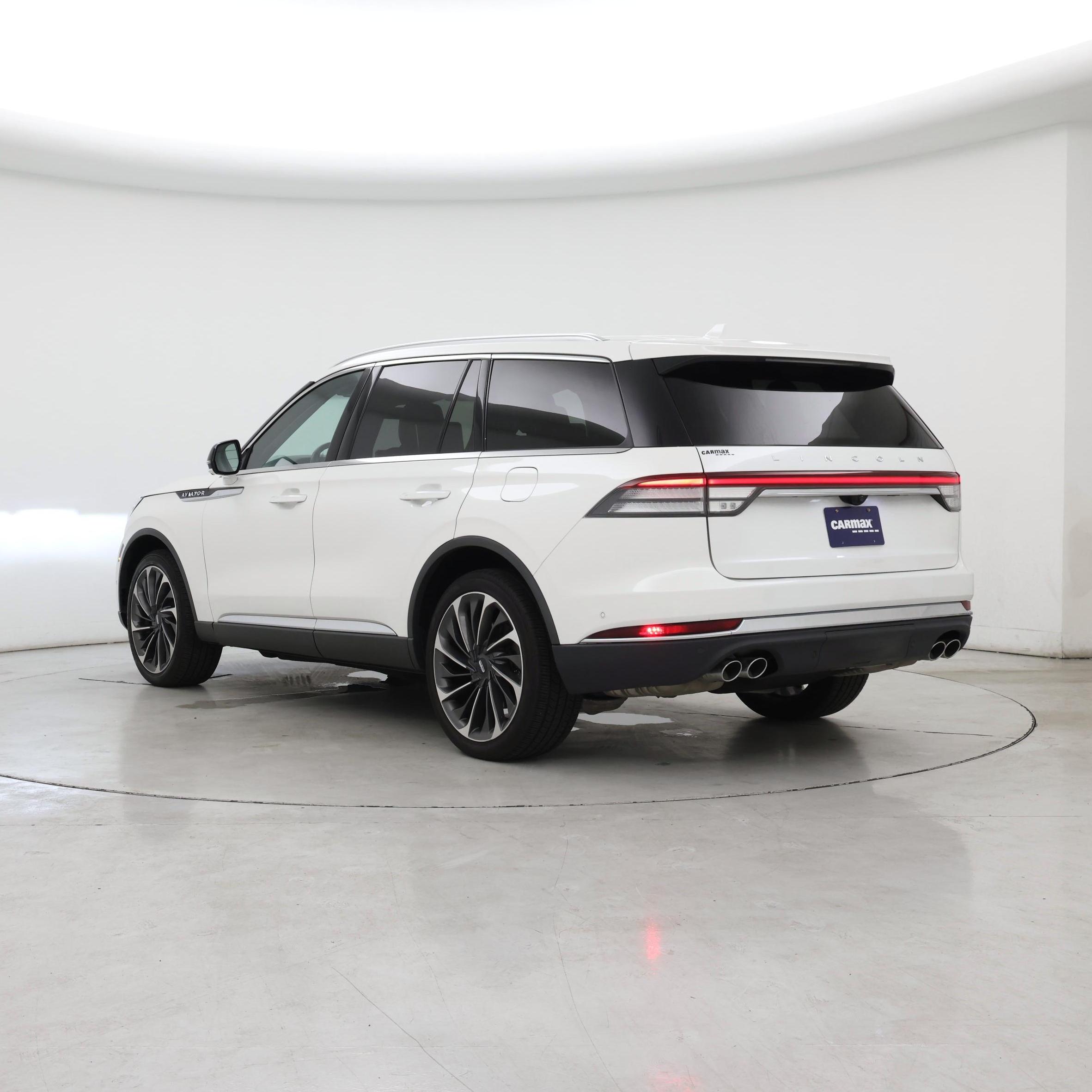 Thumbnail: 2020 Lincoln Aviator - 2