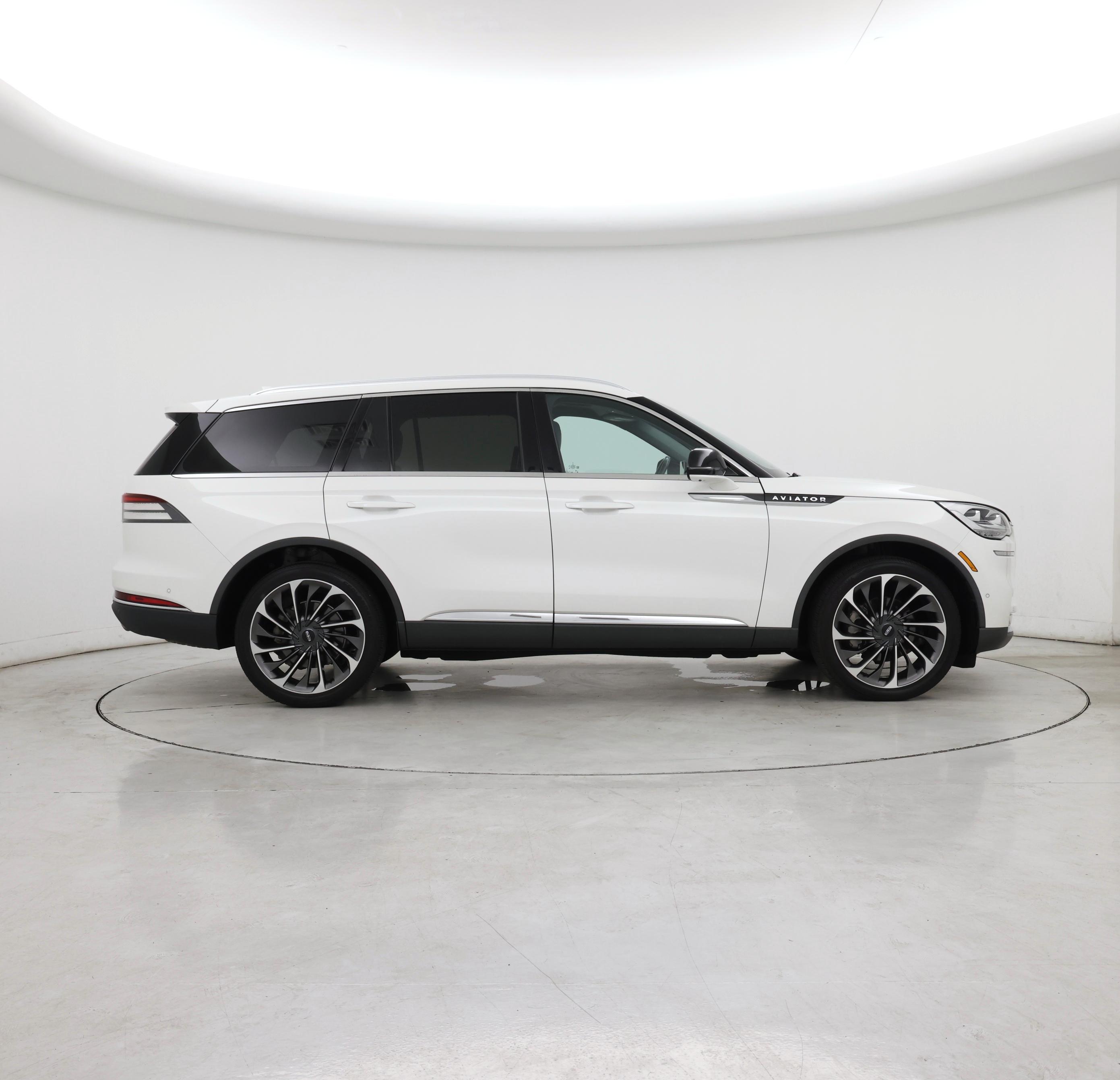 Thumbnail: 2020 Lincoln Aviator - 7