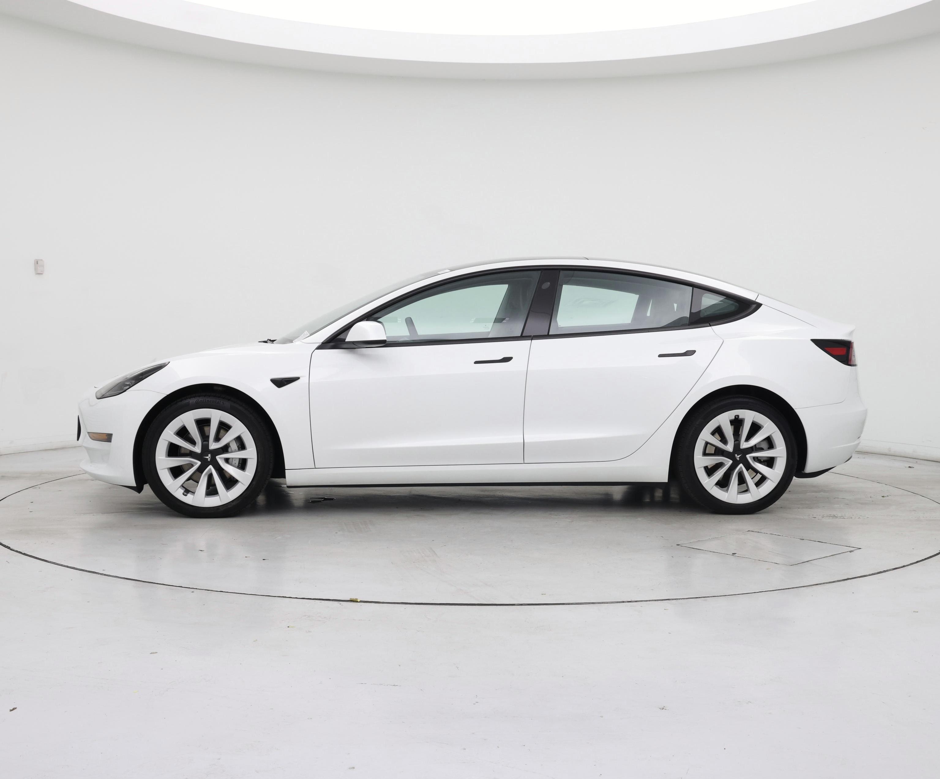 Thumbnail: 2023 Tesla Model 3 - 3