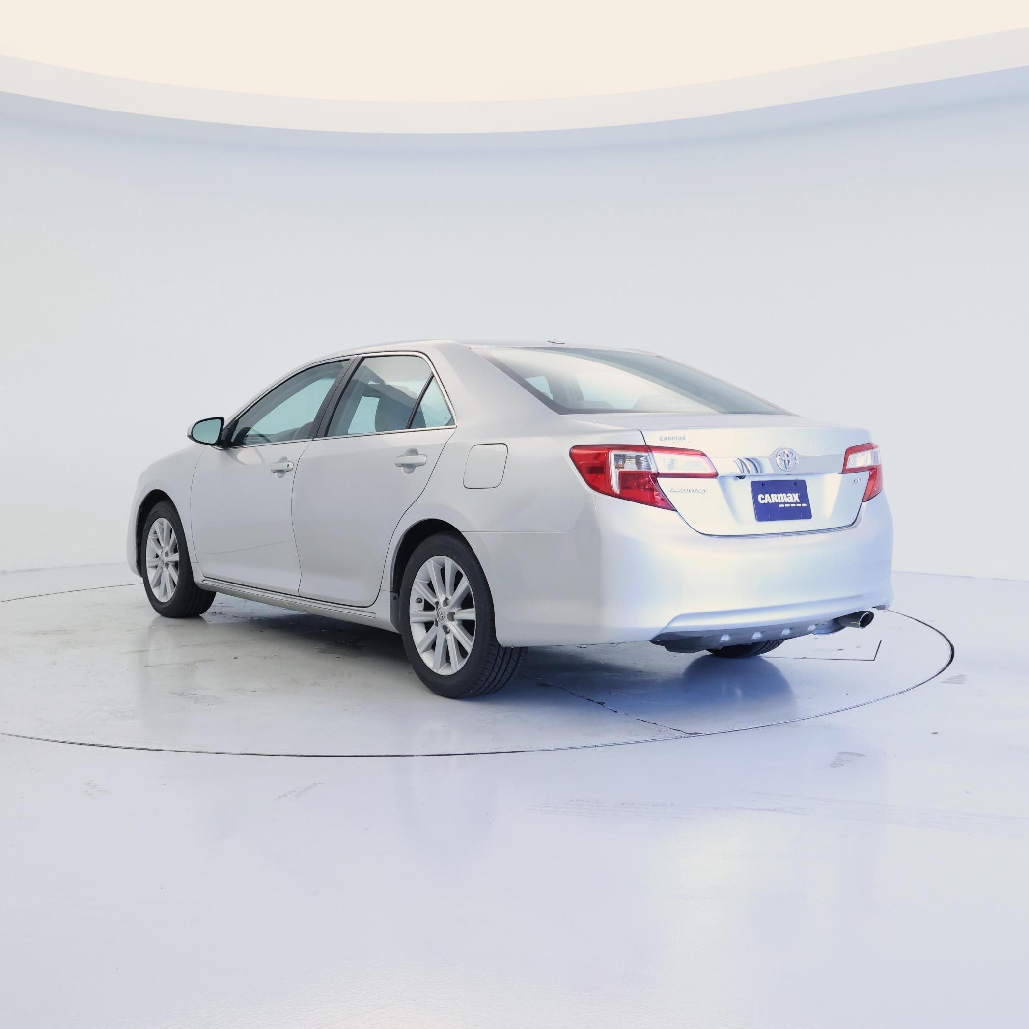 Thumbnail: 2014 Toyota Camry - 2