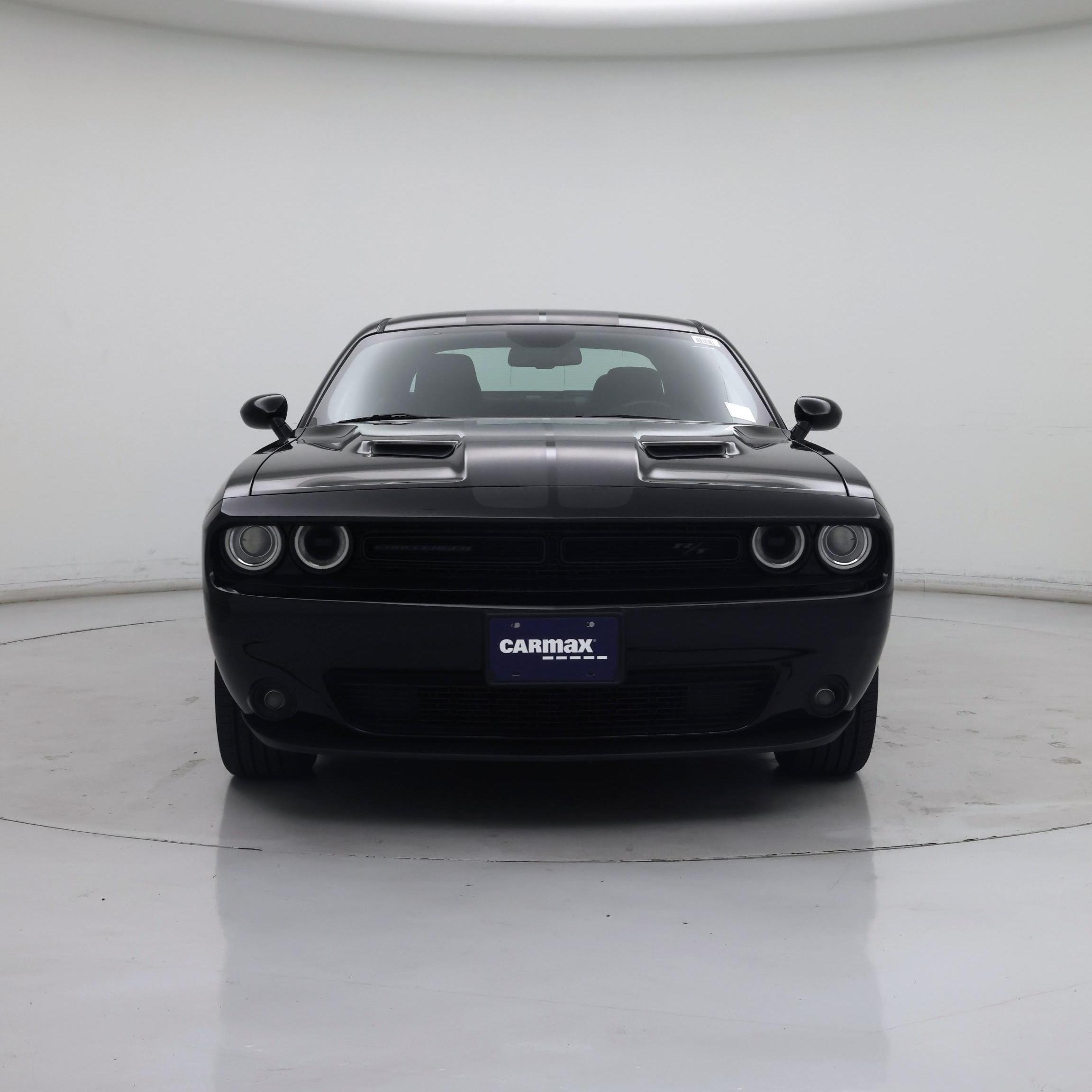Thumbnail: 2017 Dodge Challenger - 5