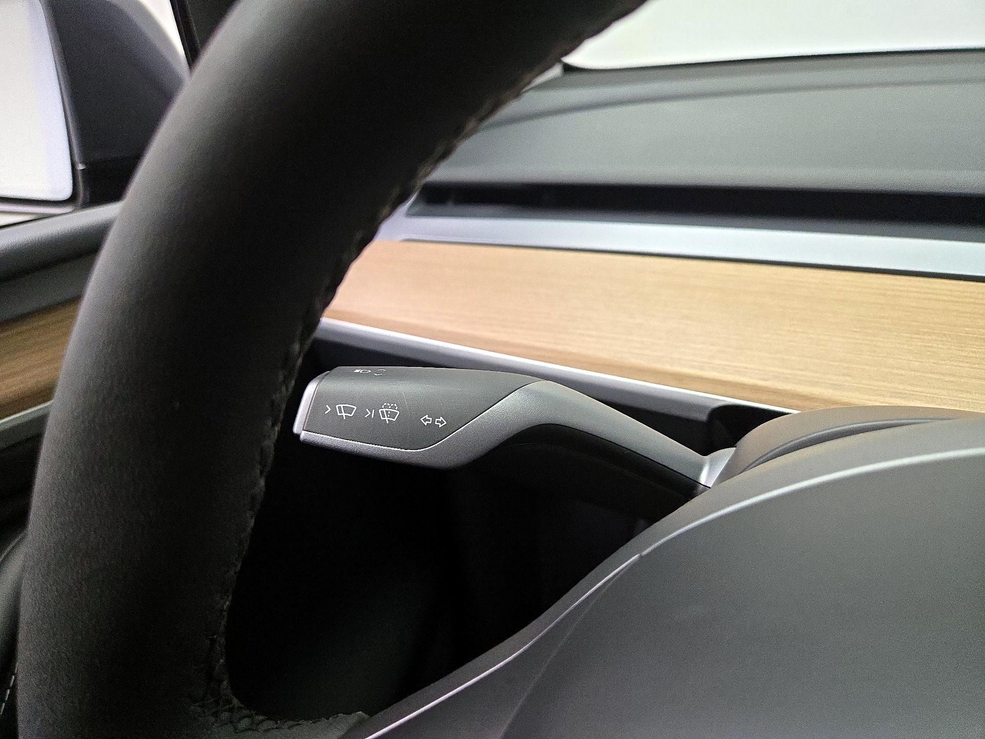 Thumbnail: 2023 Tesla Model Y - 13