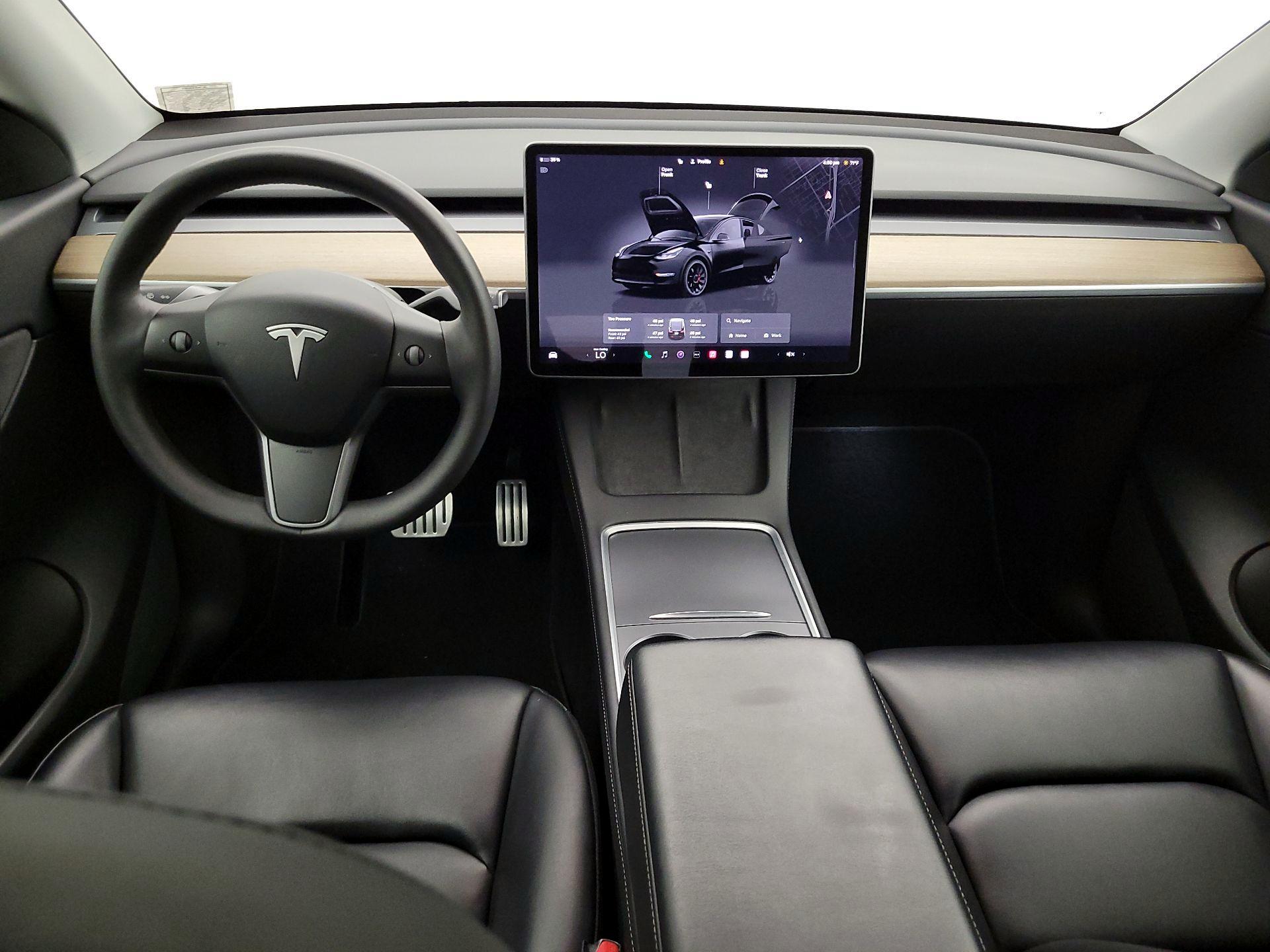 Thumbnail: 2022 Tesla Model Y - 9
