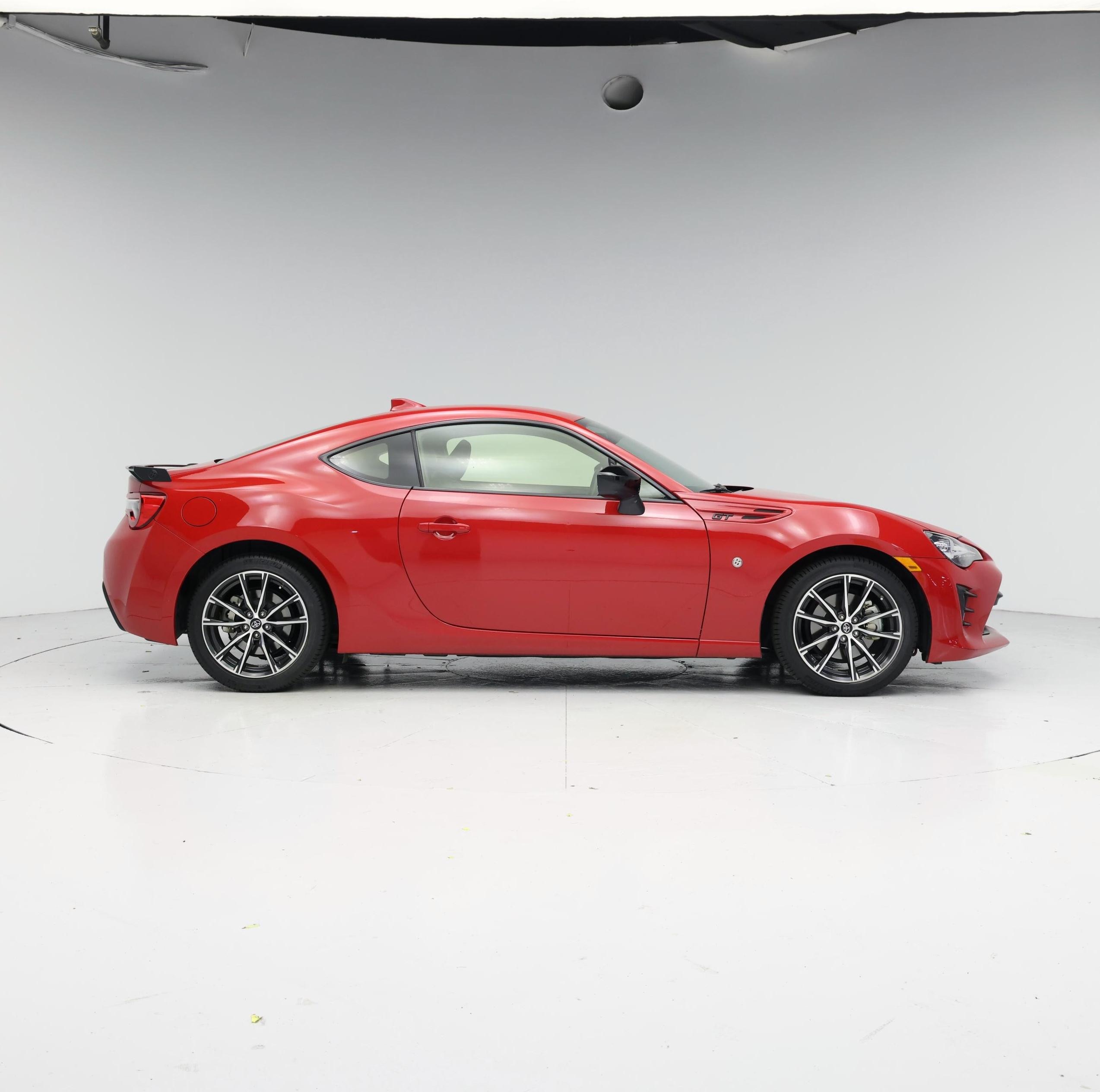 Thumbnail: 2018 Toyota 86 - 7