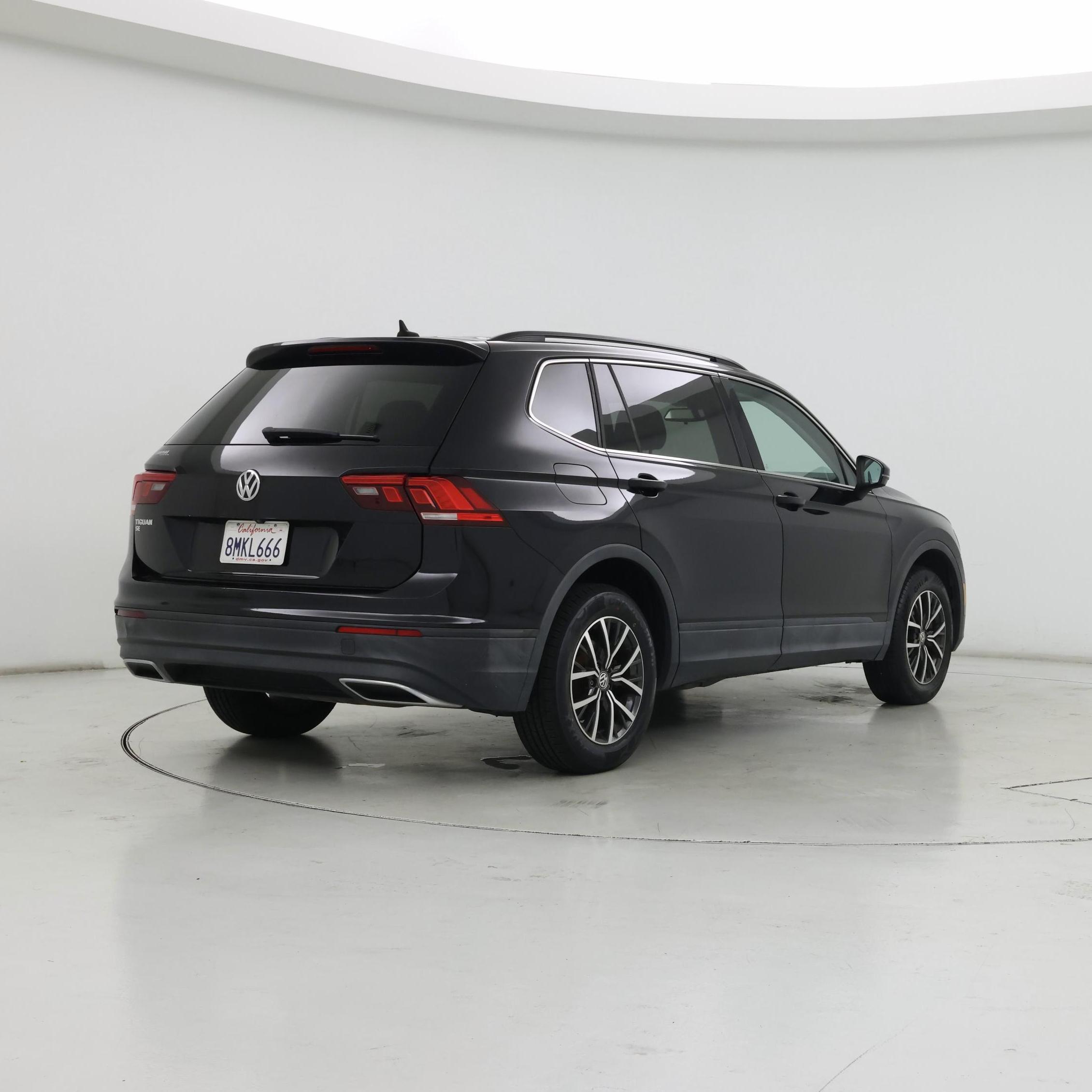 Thumbnail: 2019 Volkswagen Tiguan - 8