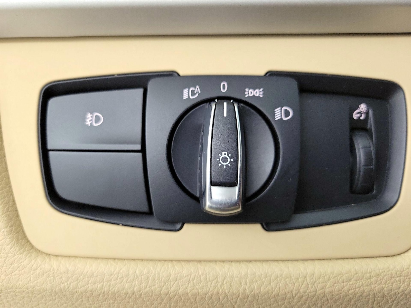 2016 BMW 3 Series 320i - Photo 14
