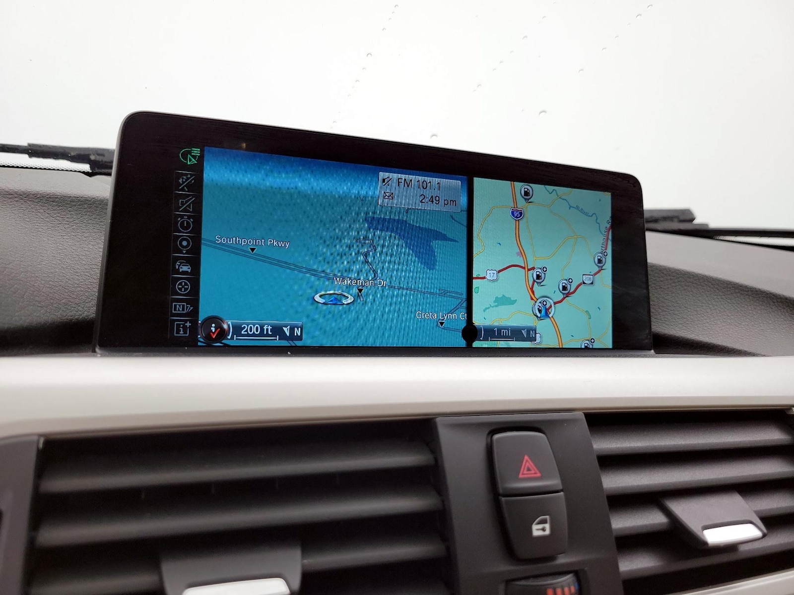 2016 BMW 3 Series 320i - Photo 15