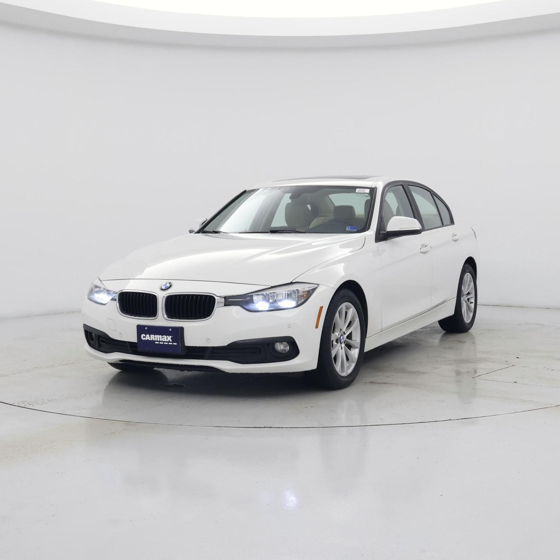 Thumbnail: 2016 BMW 3 Series - 4