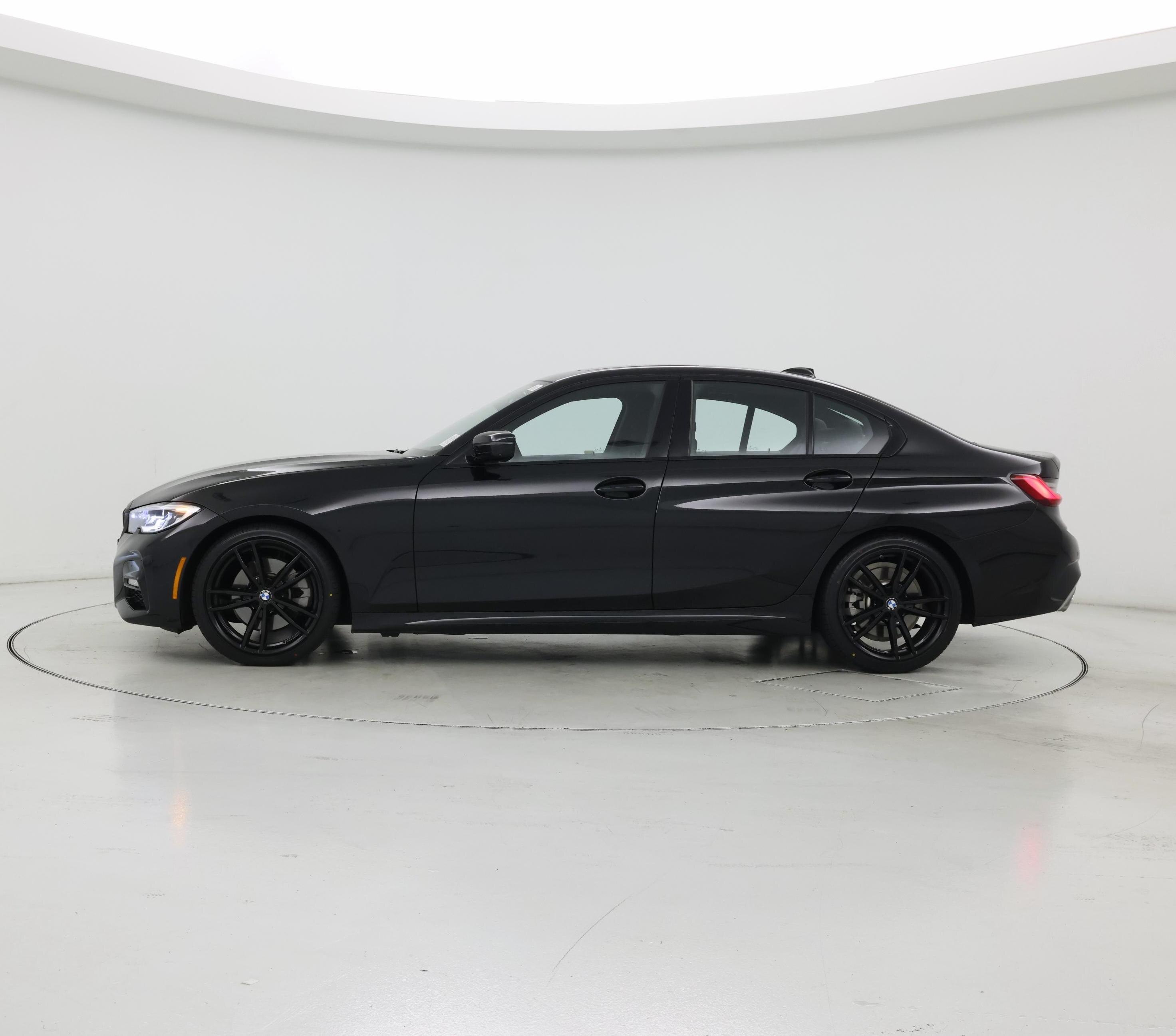 Thumbnail: 2019 BMW 3 Series - 3