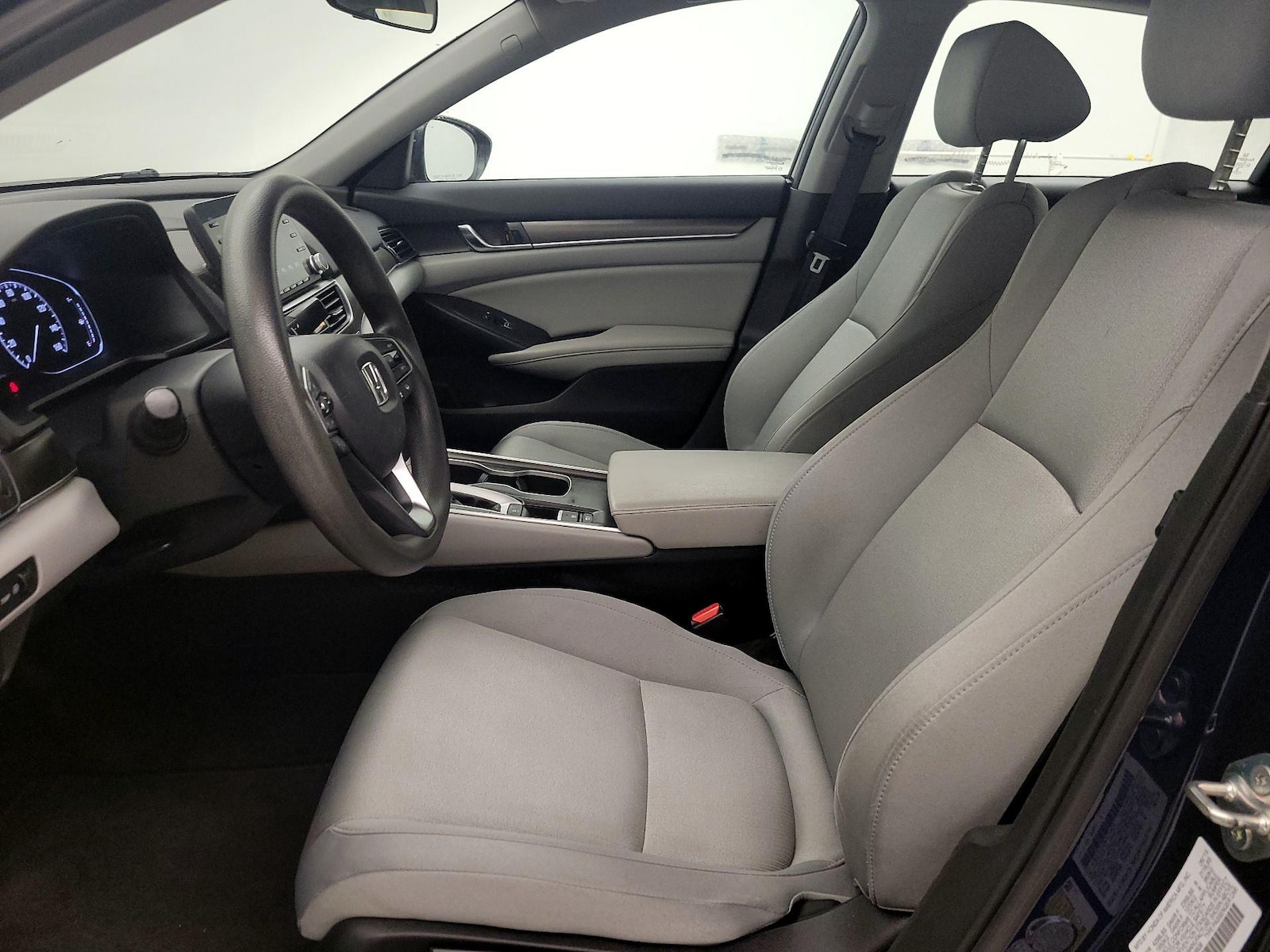 2019 Honda Accord LX - Photo 12