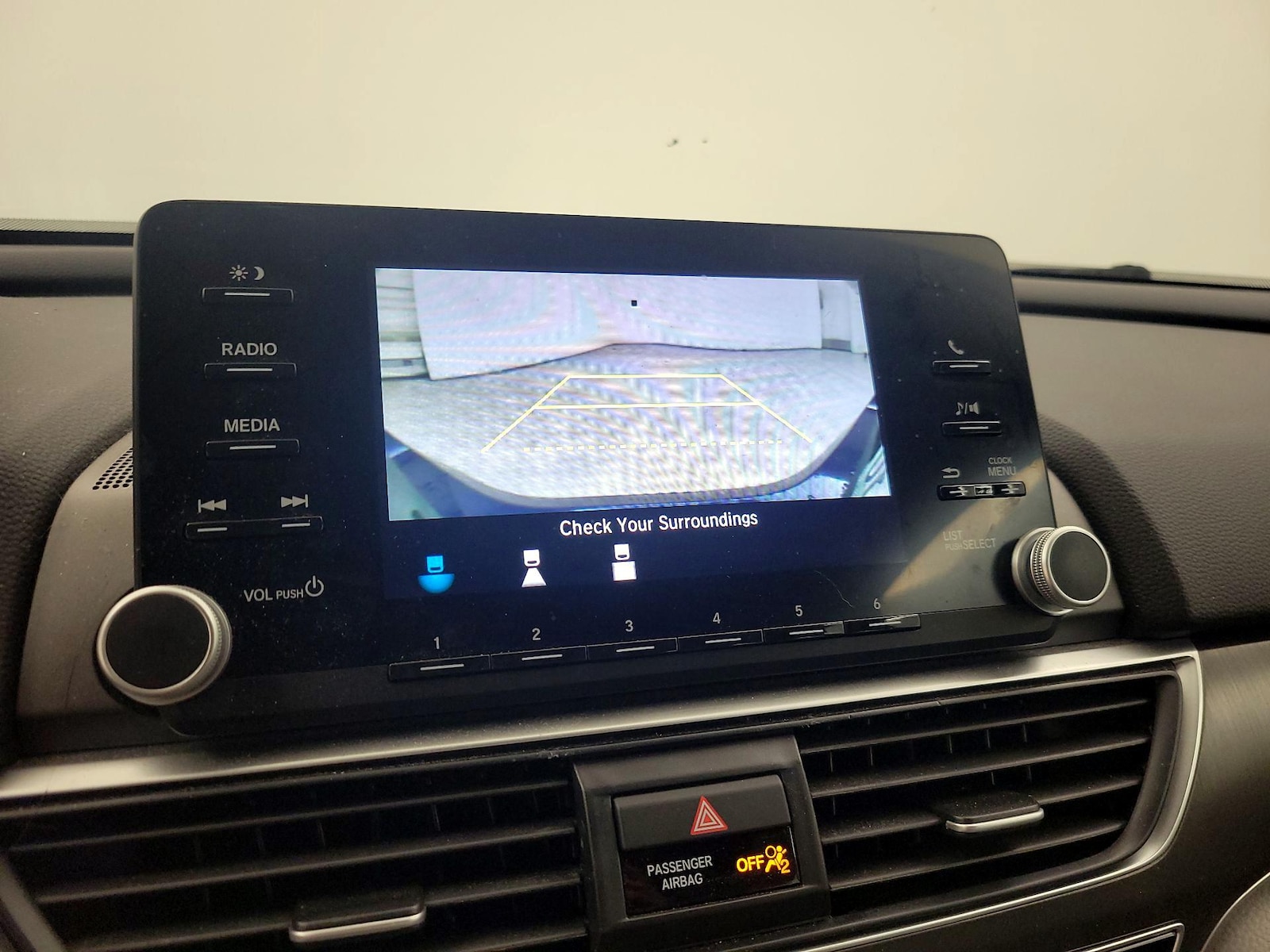 2019 Honda Accord LX - Photo 15