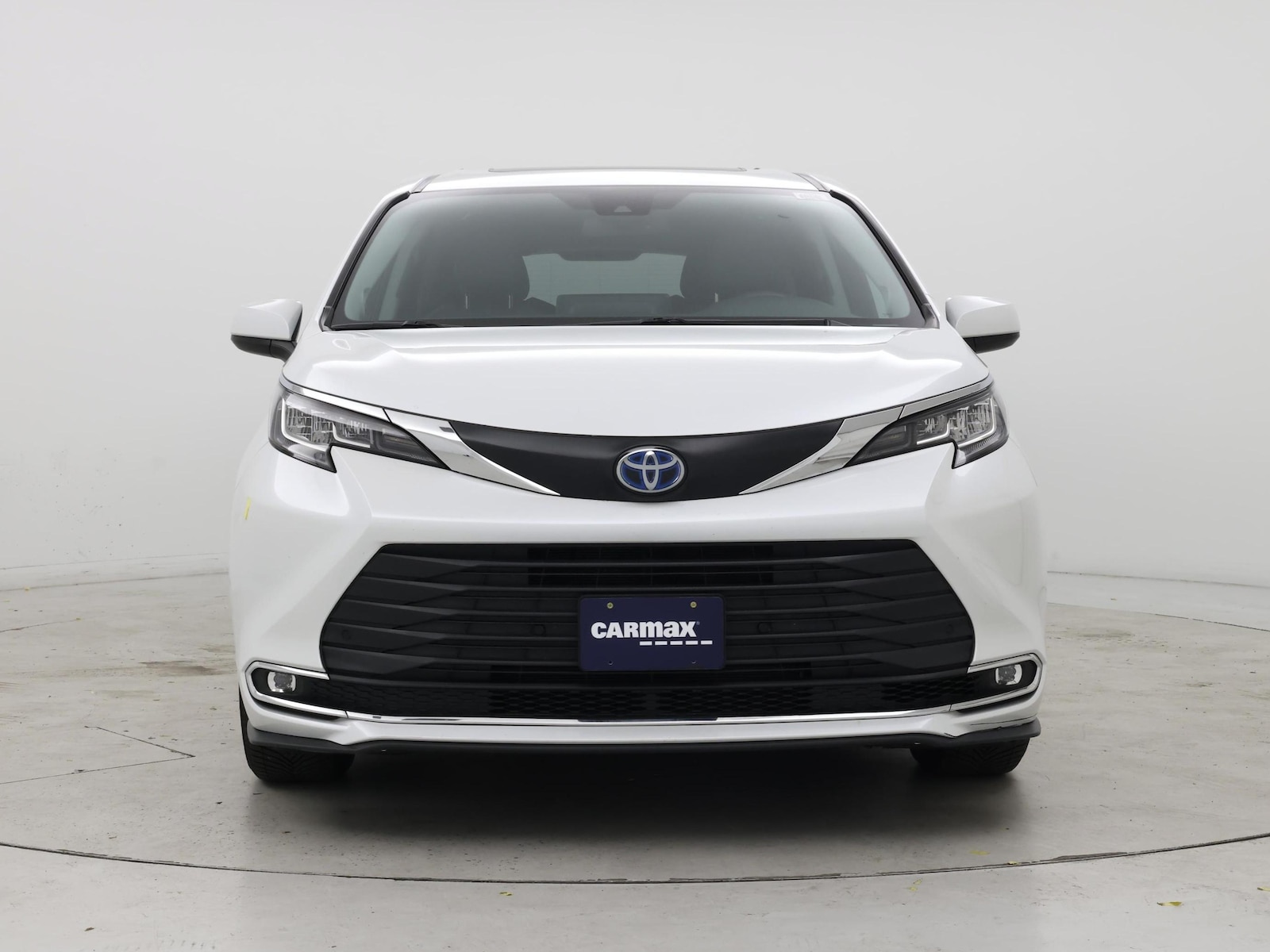 2022 Toyota Sienna XLE - Photo 6